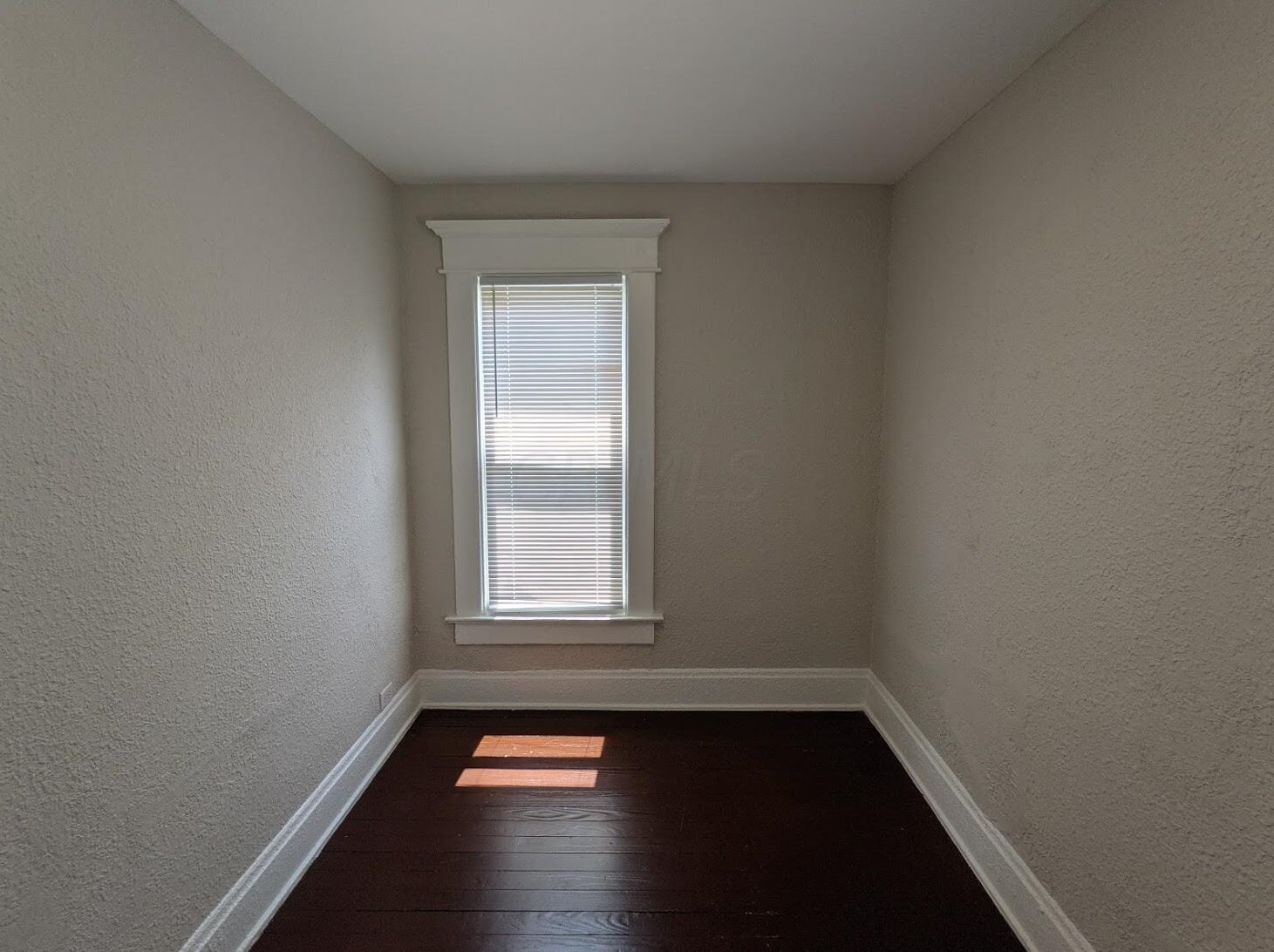 591 Gilbert St, Columbus OH 43205-2632 exterior