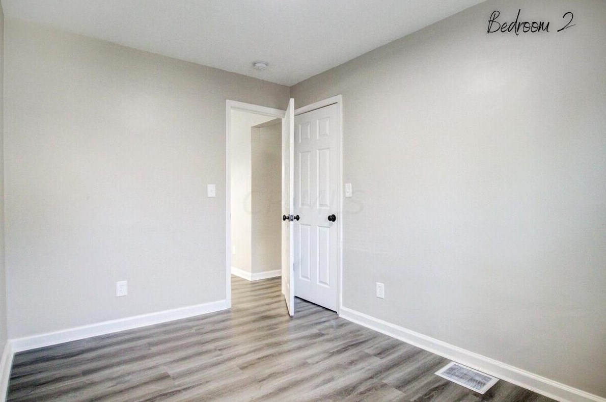 829 Erickson Ave, Columbus OH 43213-3026 exterior