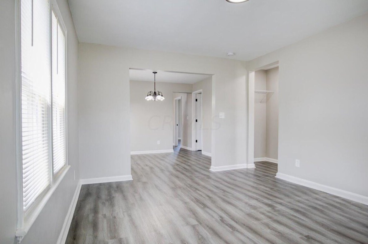 829 Erickson Ave, Columbus OH 43213-3026 exterior