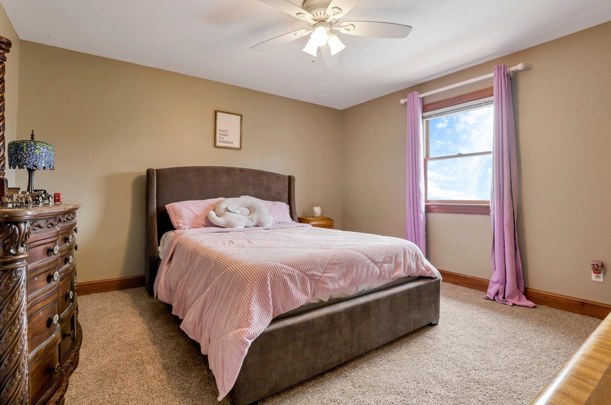 1032 Slate Rdg Dr, Cnl Wnchstr OH  43110-9341 exterior