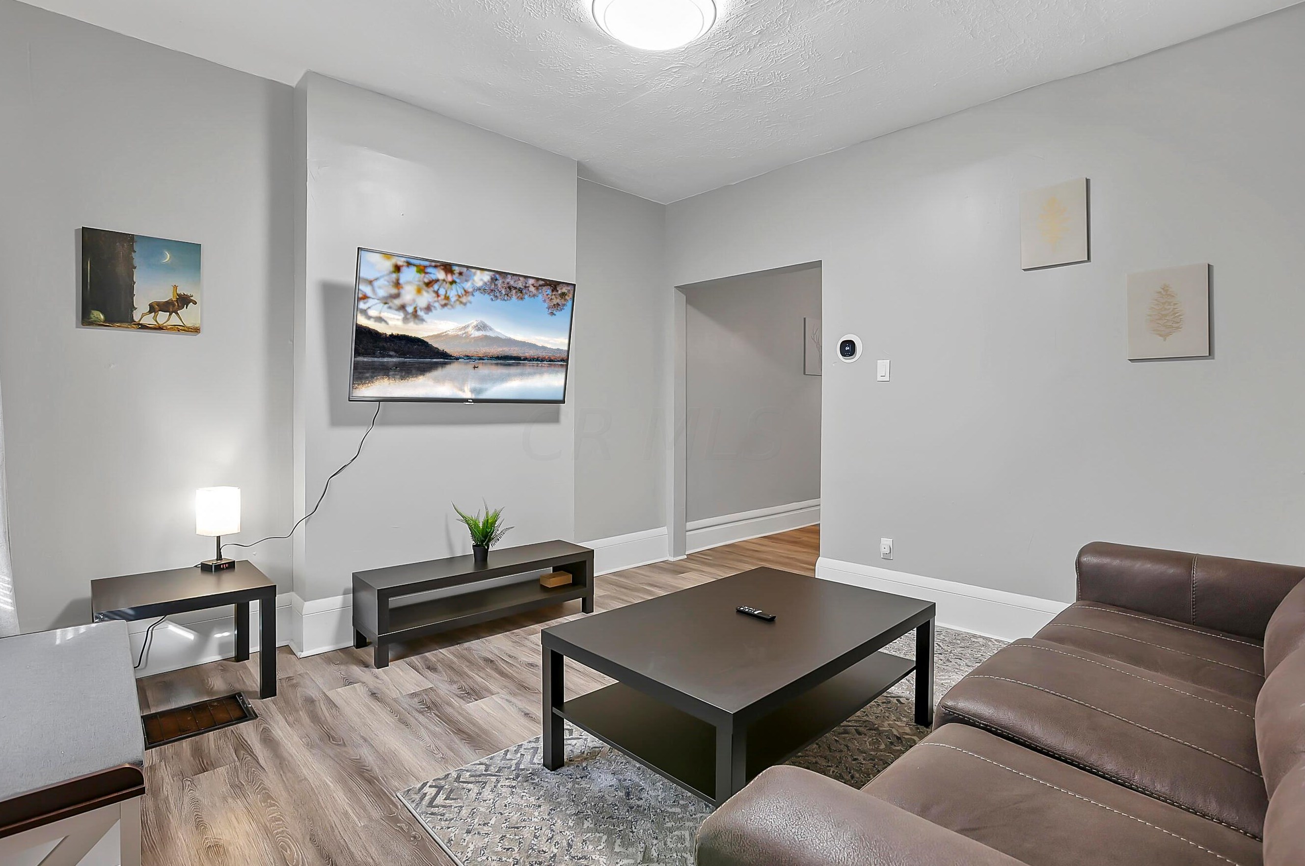 512 Champion Ave, Columbus OH  43205-1101 exterior