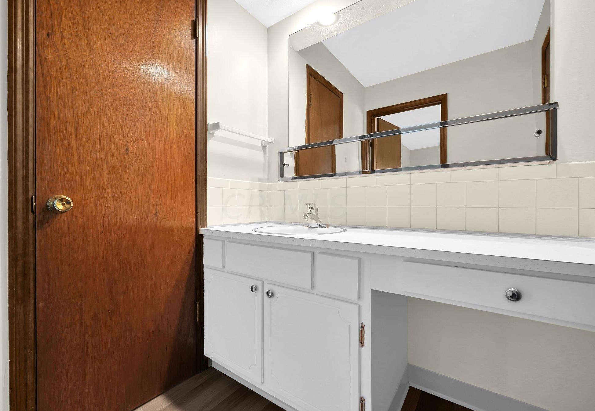 6012 Darby Ln, Columbus OH 43229-2626 exterior