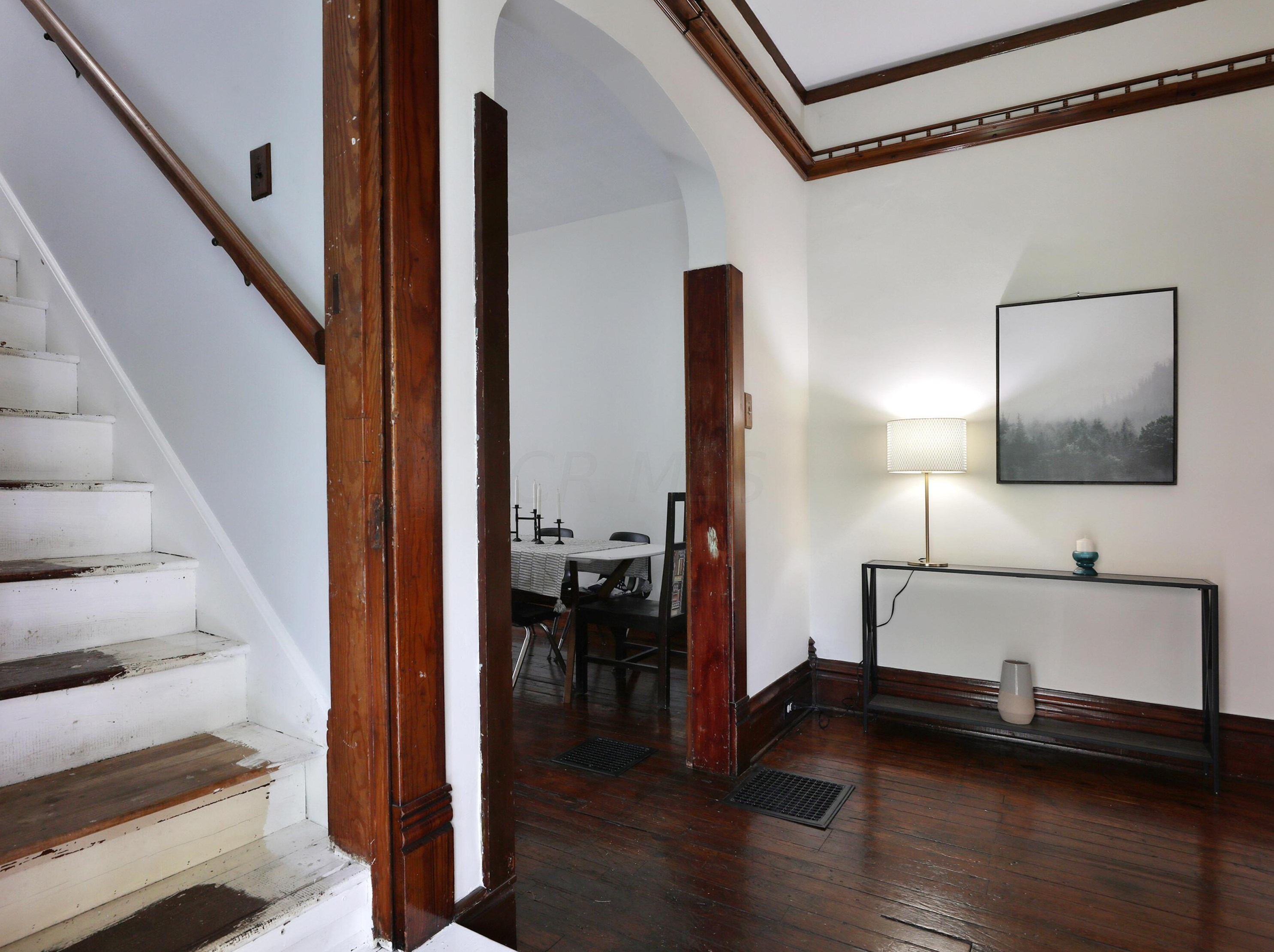 70 Warren Ave, Columbus OH 43204-3052 exterior