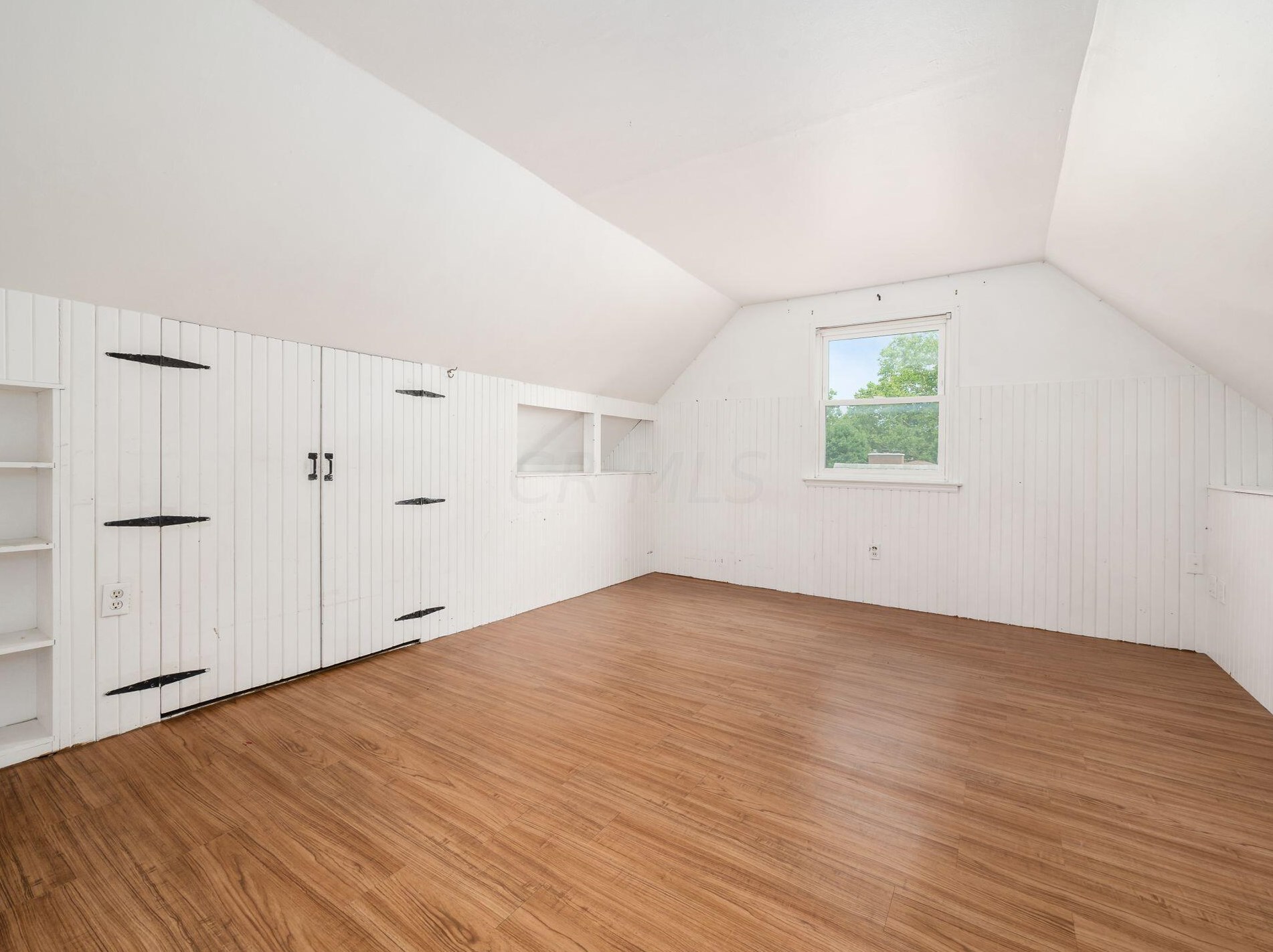 2265 Wickliffe Rd, Columbus OH 43221-1837 exterior