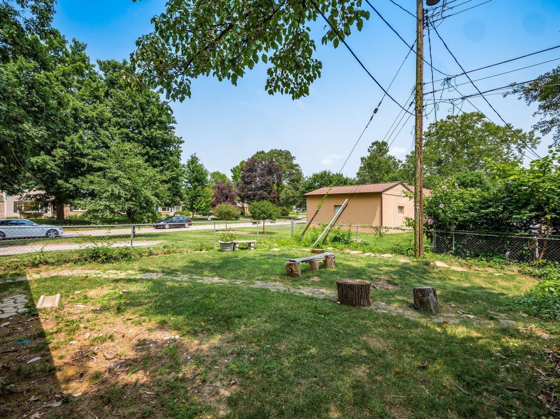 2265 Wickliffe Rd, Columbus OH 43221-1837 exterior