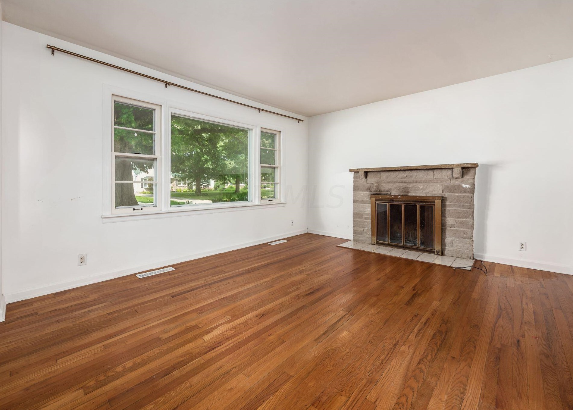 2265 Wickliffe Rd, Columbus OH 43221-1837 exterior