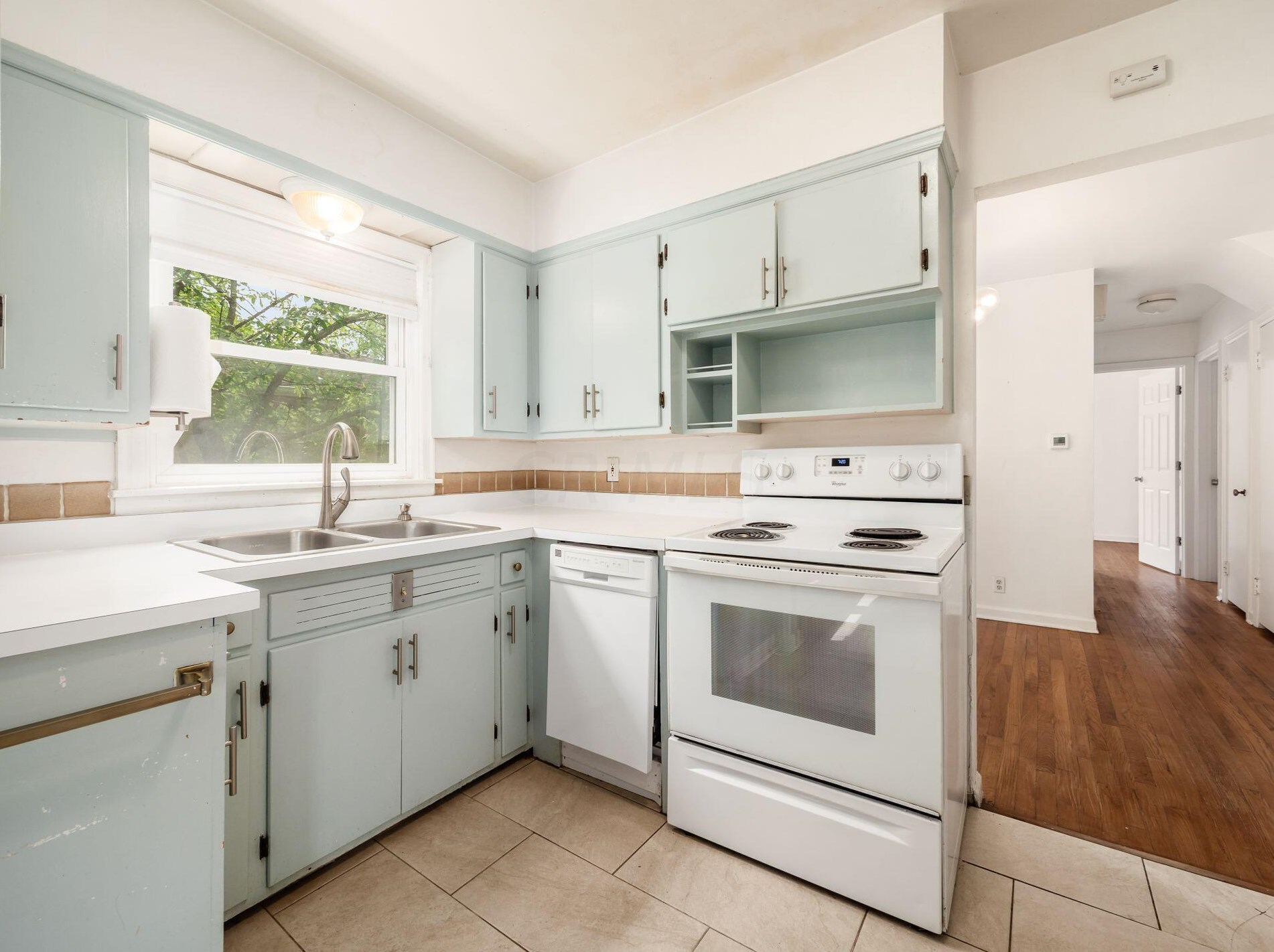 2265 Wickliffe Rd, Columbus OH 43221-1837 exterior