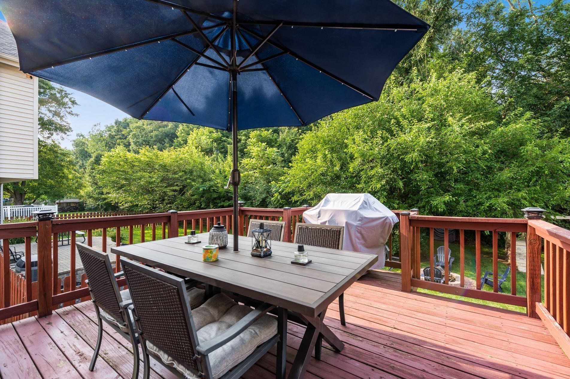 6086 Wexford Park Dr, Columbus OH 43228-9245 exterior