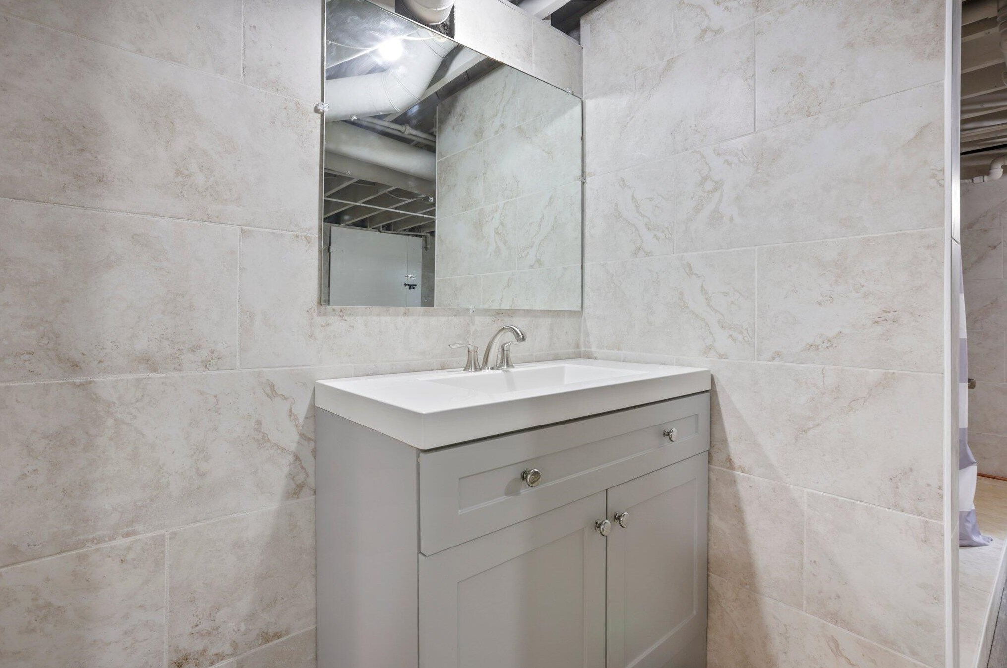 1778 Kenny Rd, Columbus OH  43212-1375 exterior