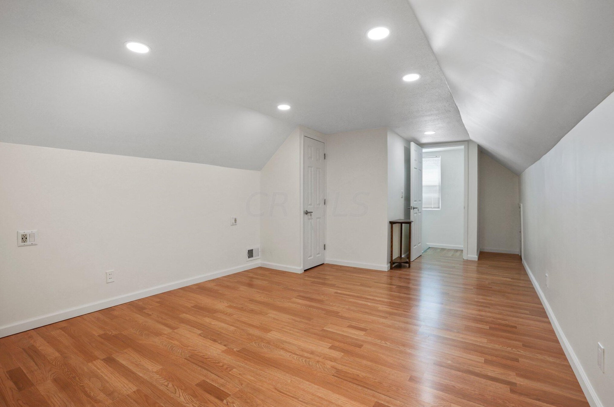 1778 Kenny Rd, Columbus OH  43212-1375 exterior