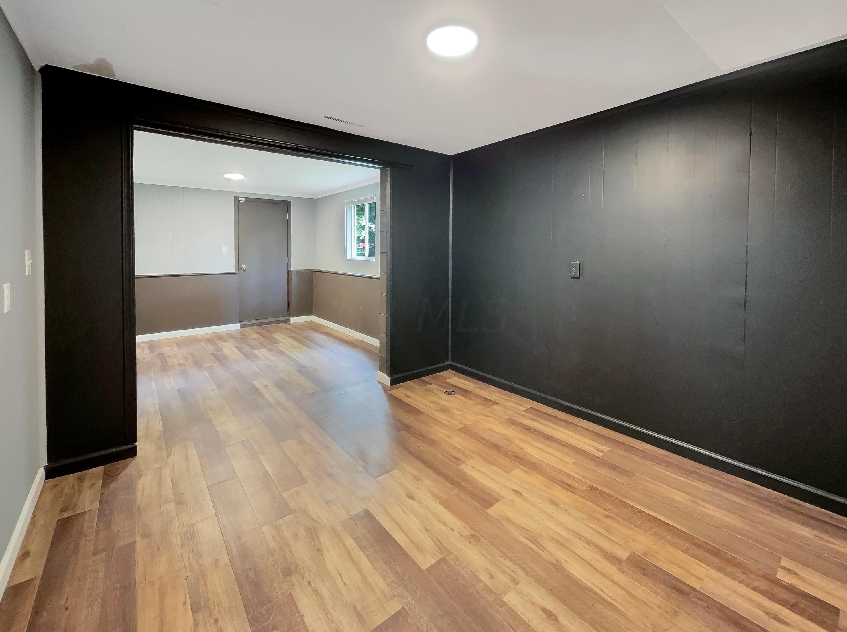 3324 Latonia Ct, Columbus OH  43232-5937 exterior