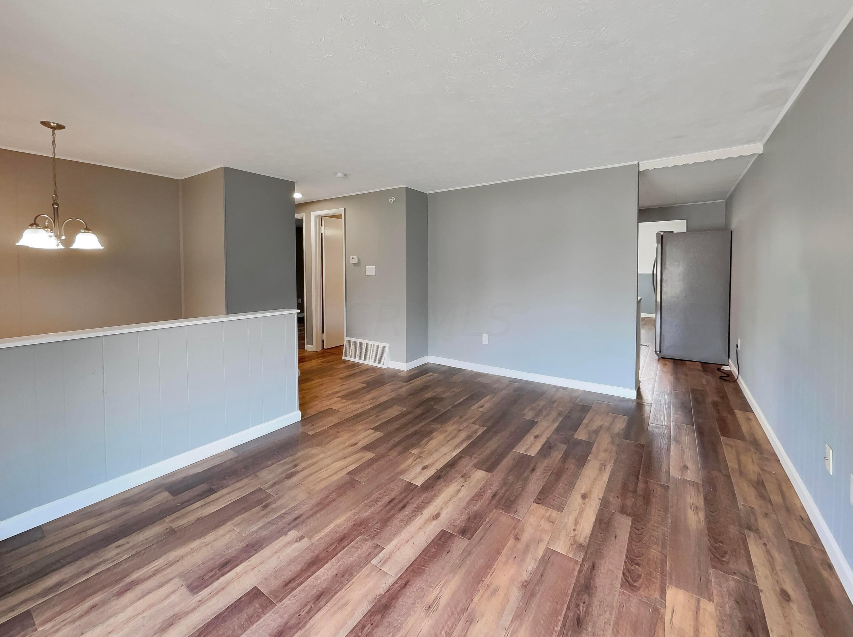 3324 Latonia Ct, Columbus OH  43232-5937 exterior