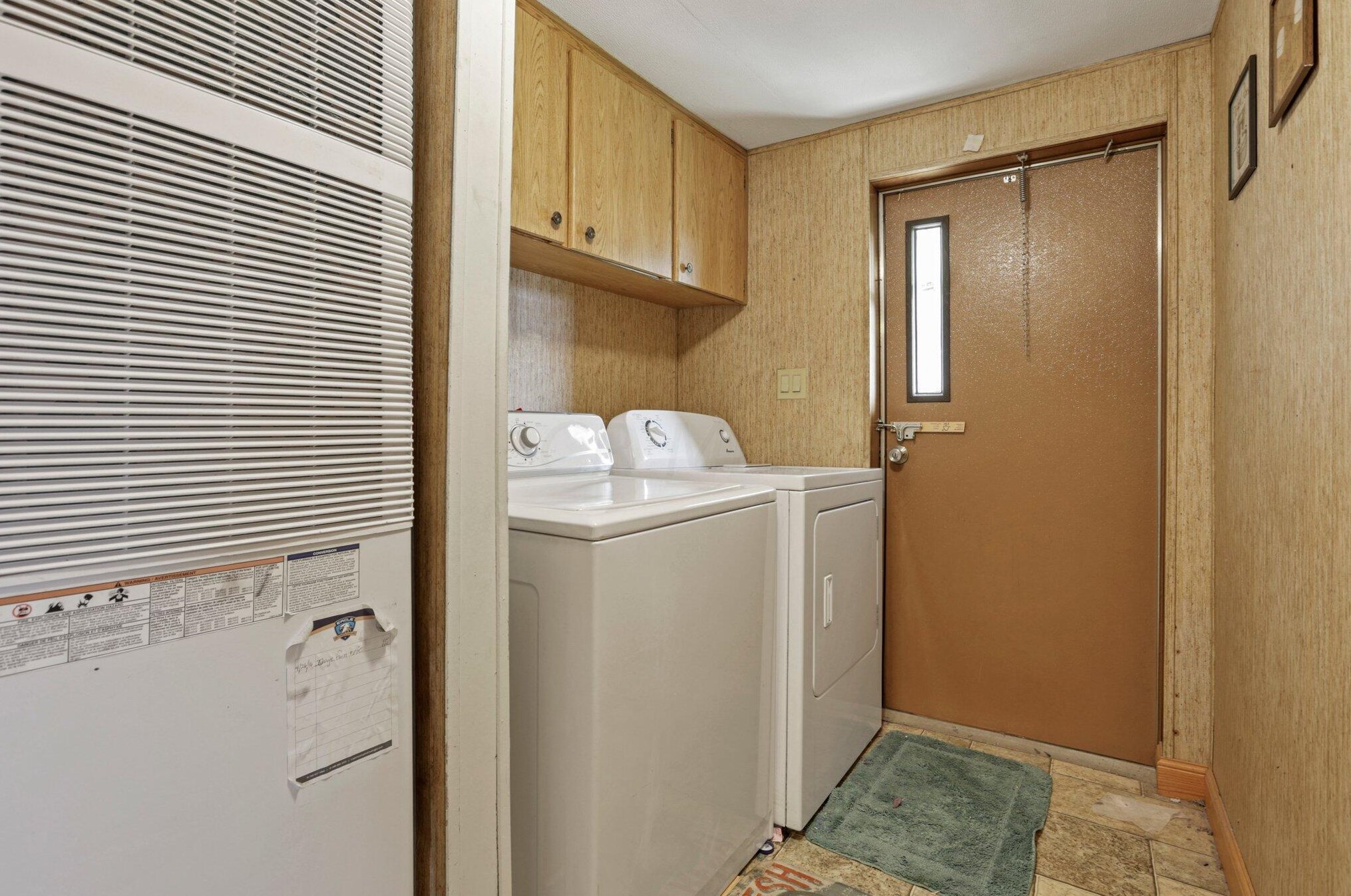 801 Scarlett Ln, Columbus OH 43207-8735 exterior