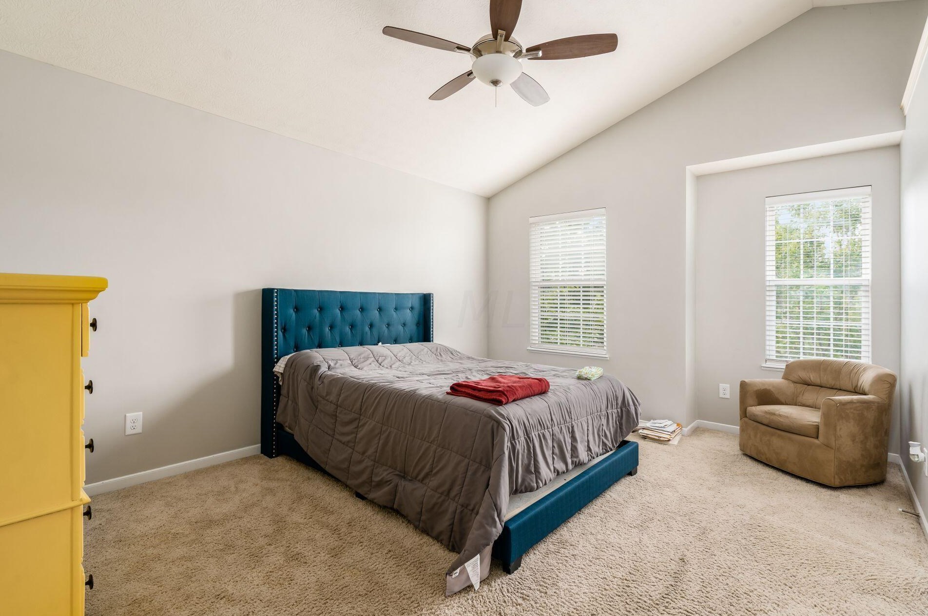 881 Sapphire Flame Dr, Delaware OH  43015-5094 exterior