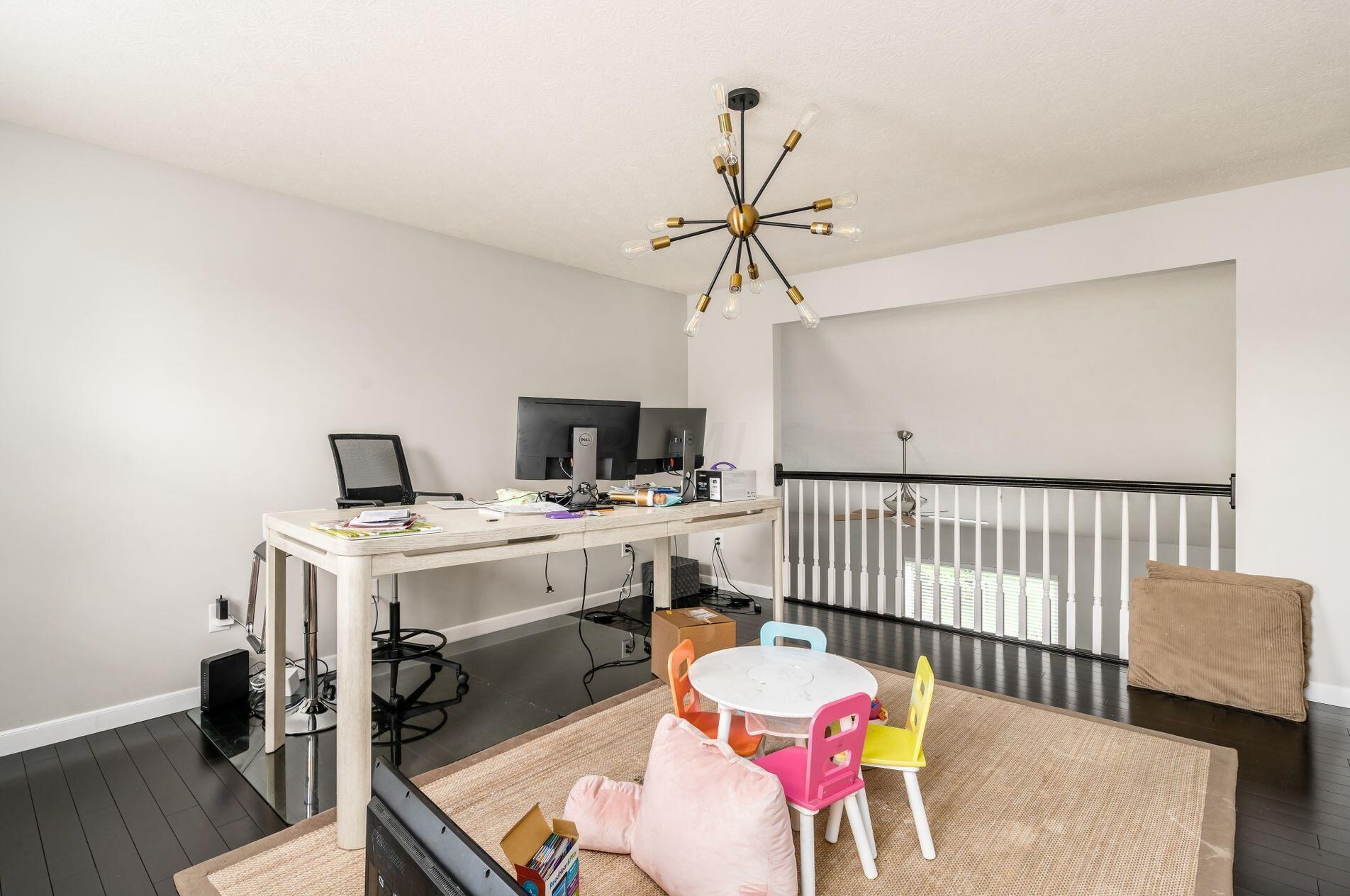 881 Sapphire Flame Dr, Delaware OH  43015-5094 exterior