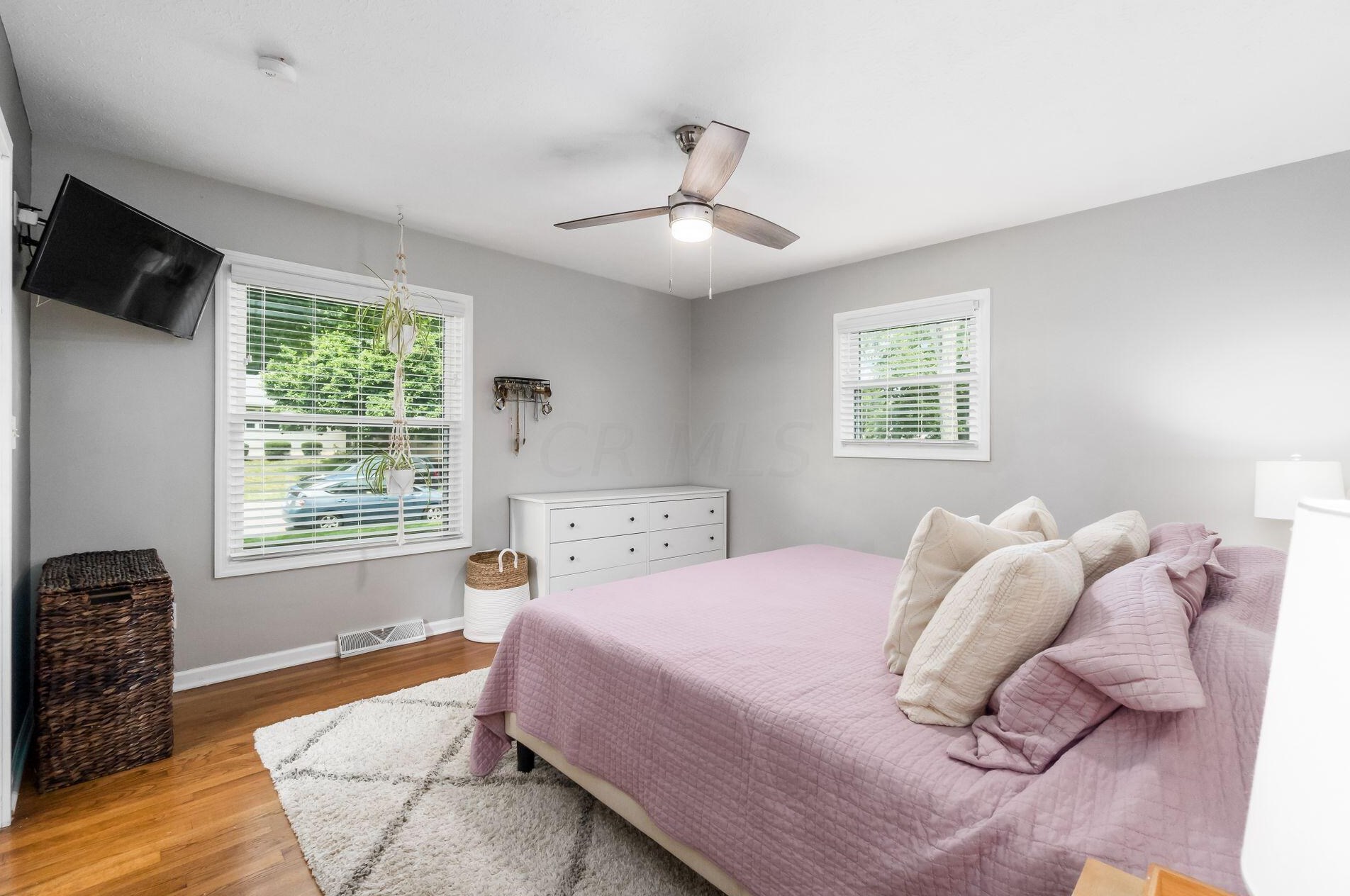 444 Anthony Ct, Columbus OH 43230-2626 exterior