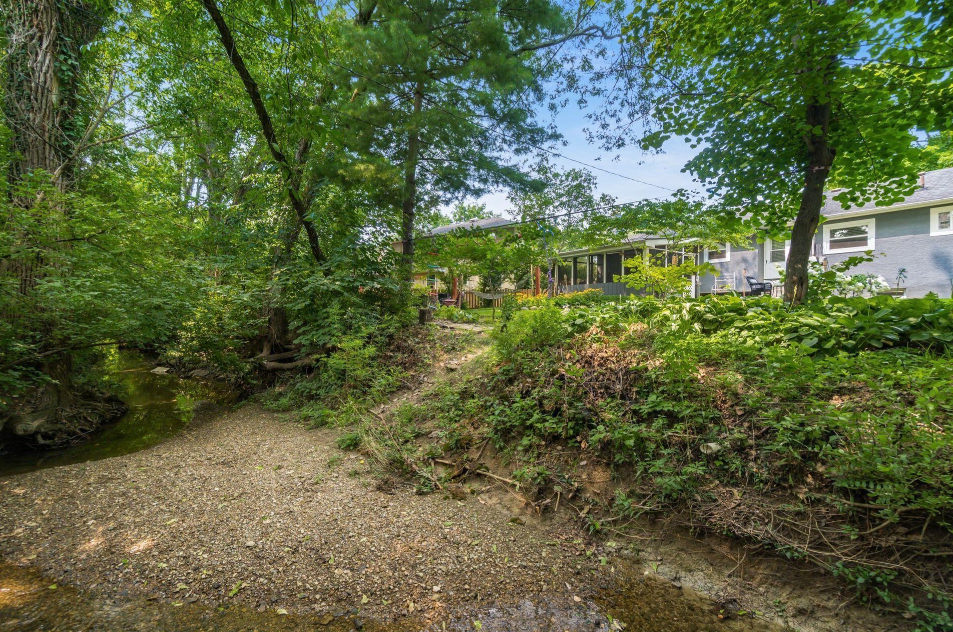 444 Anthony Ct, Columbus OH 43230-2626 exterior