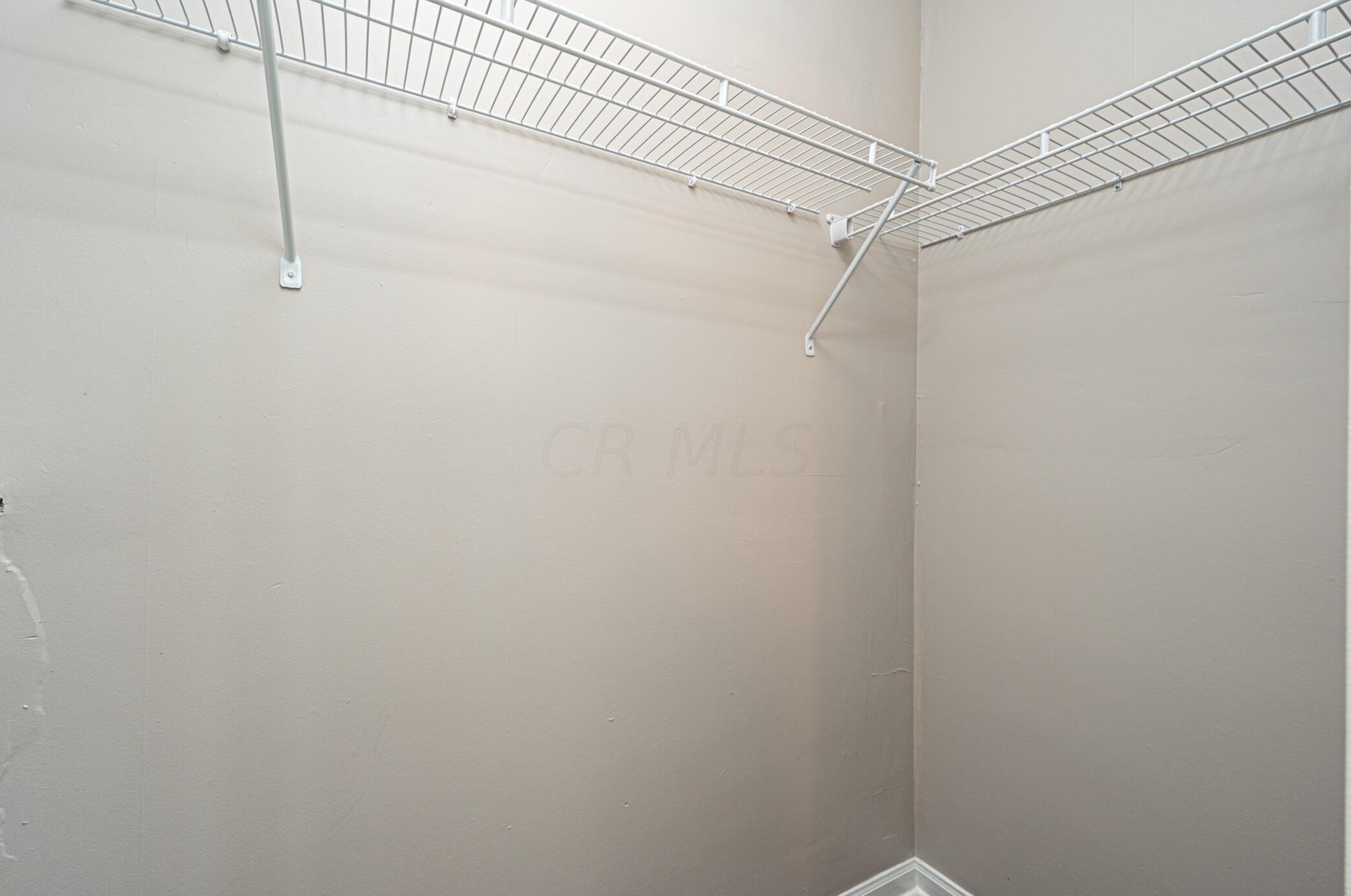 4648 High St, Columbus OH 43207-1154 exterior