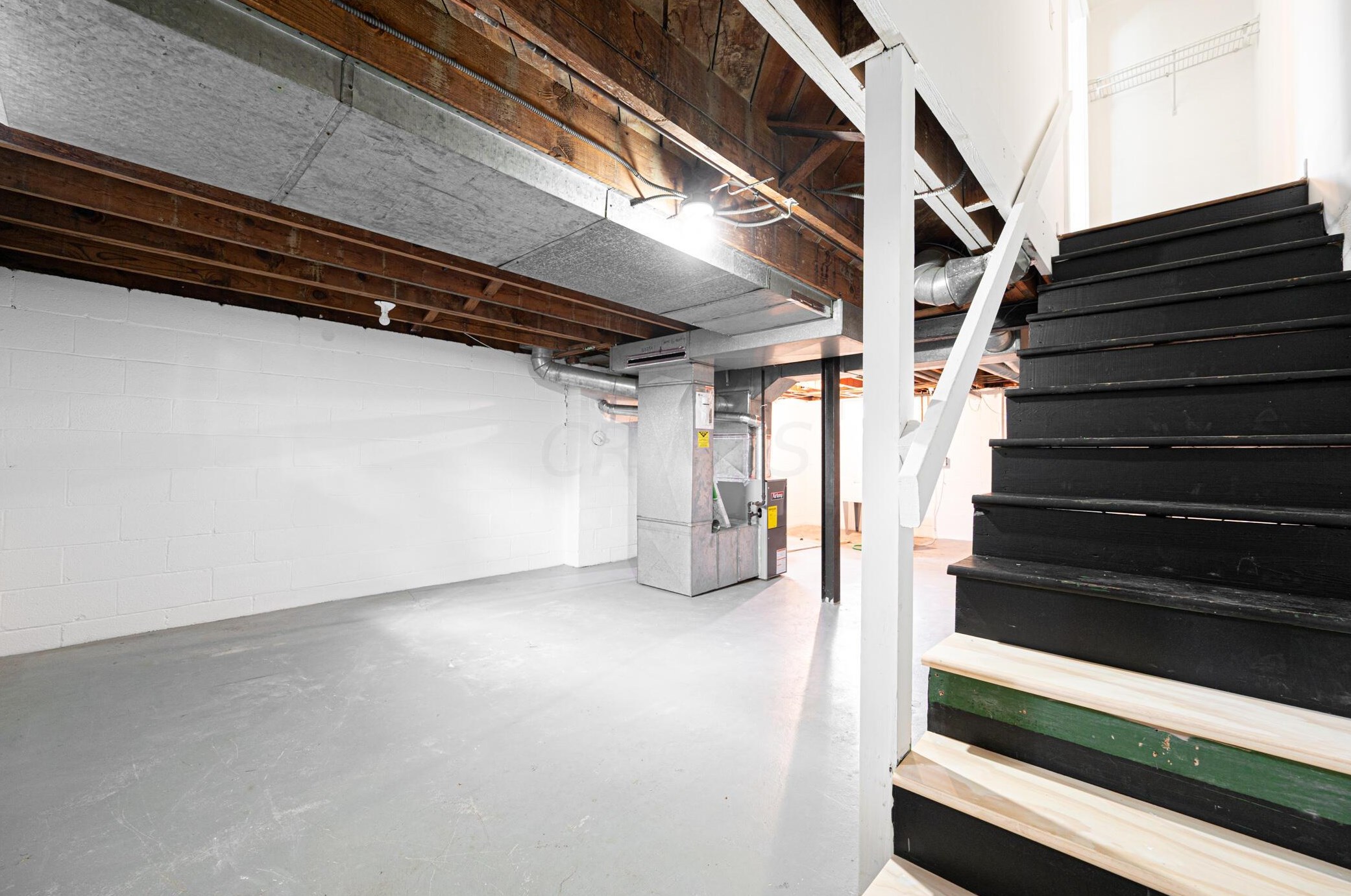 4648 High St, Columbus OH 43207-1154 exterior