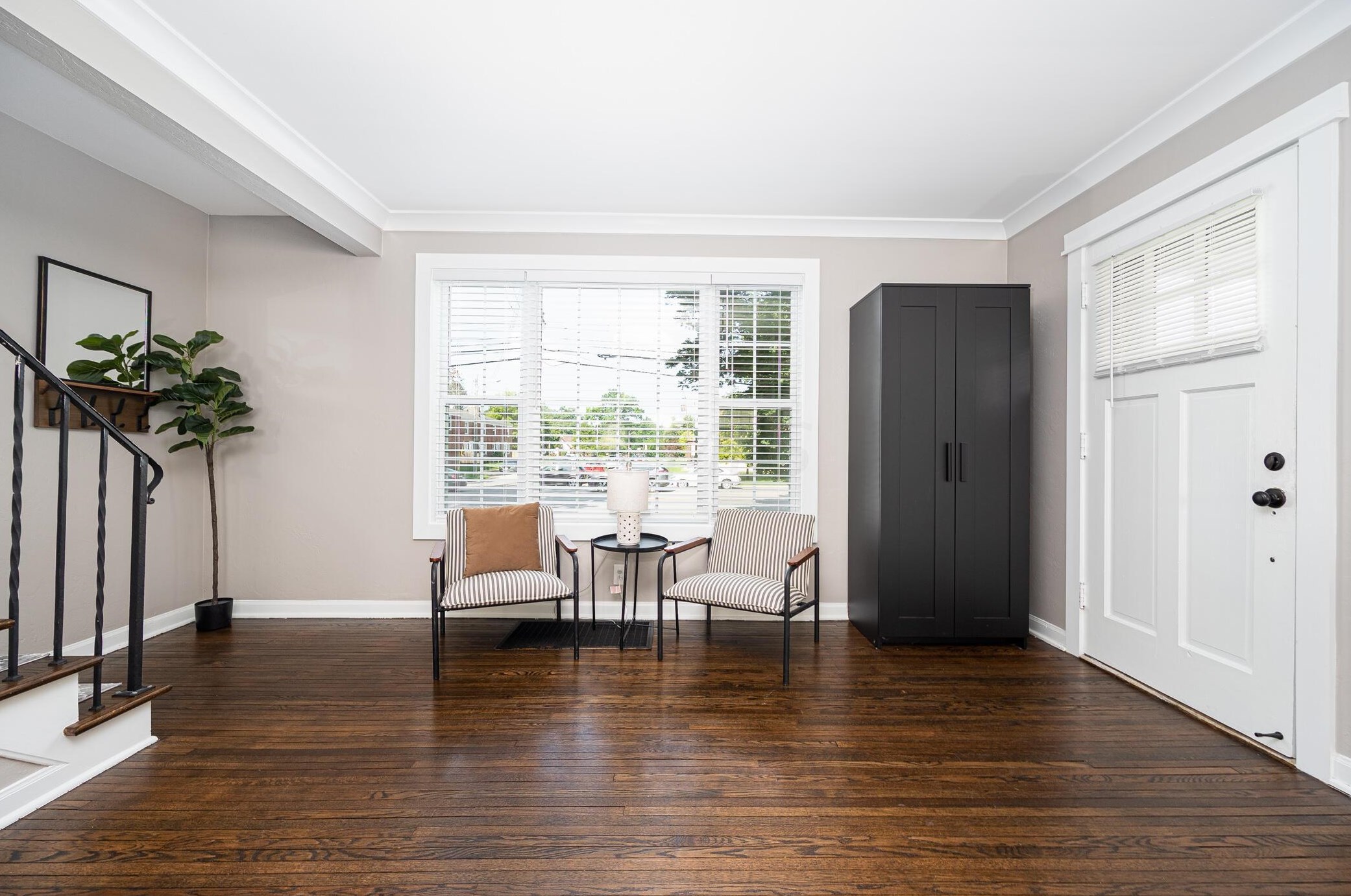 4648 High St, Columbus OH 43207-1154 exterior