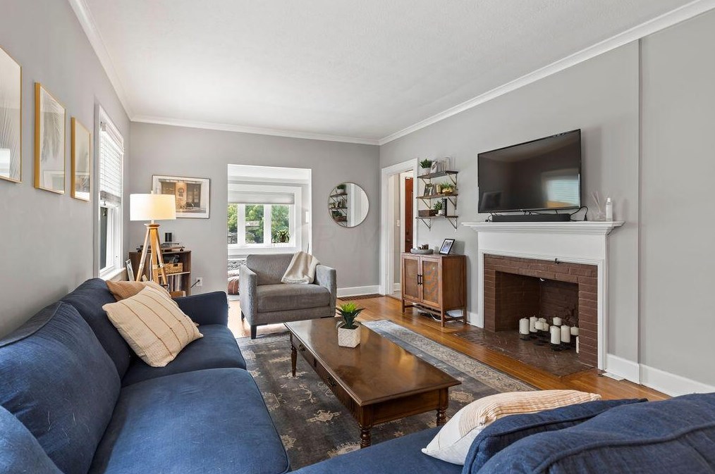 176 Torrence Rd, Columbus OH 43214-3842 exterior