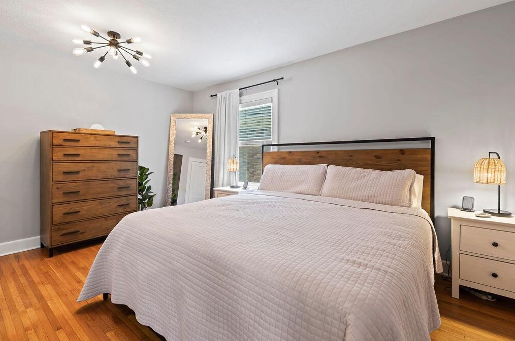 176 Torrence Rd, Columbus OH 43214-3842 exterior