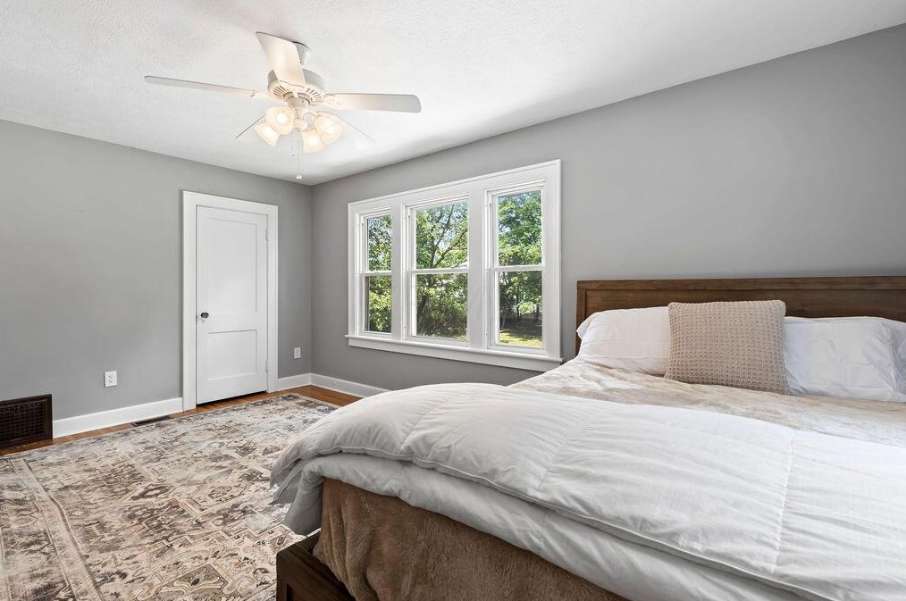 176 Torrence Rd, Columbus OH 43214-3842 exterior