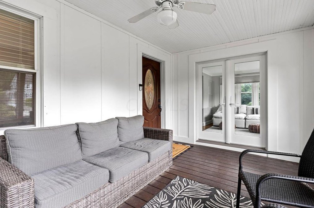 176 Torrence Rd, Columbus OH 43214-3842 exterior