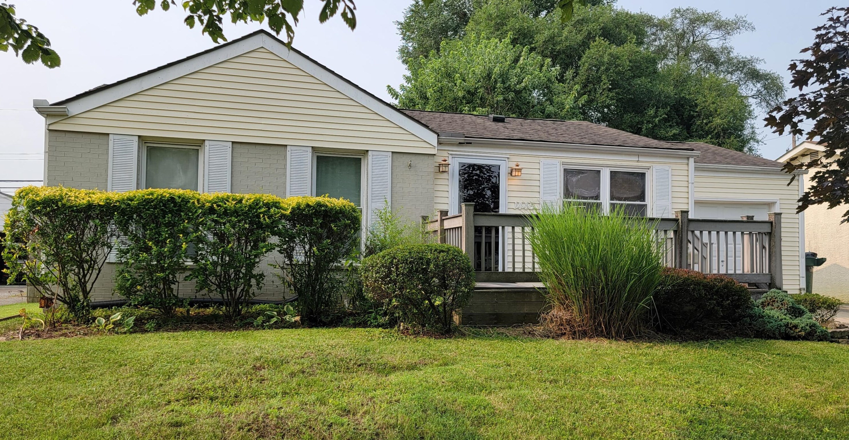 1445 Cardwell Sq, Columbus, OH 43229-1335
