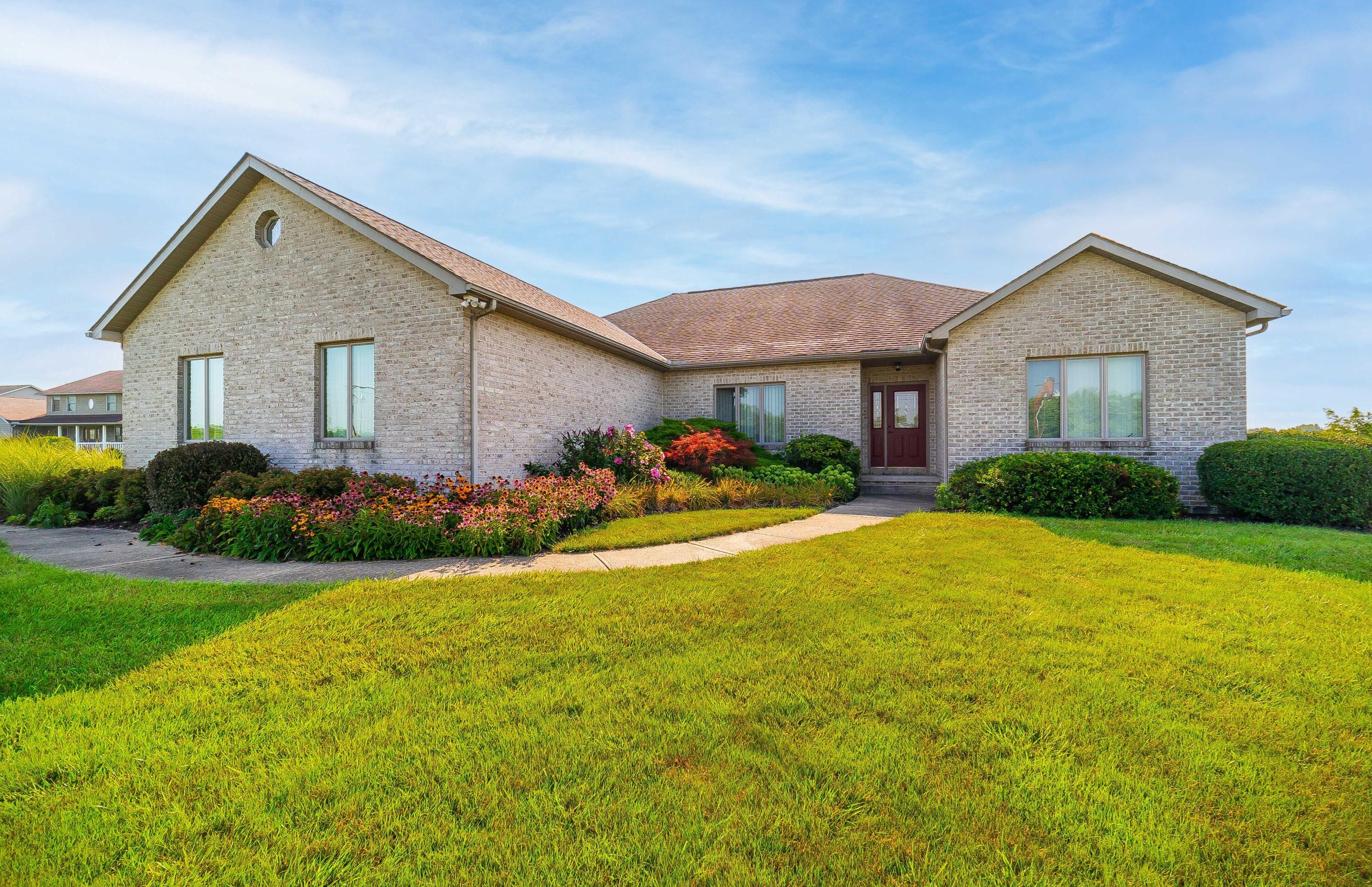8344 Hill Rd, Cnl Wnchstr, OH 43110