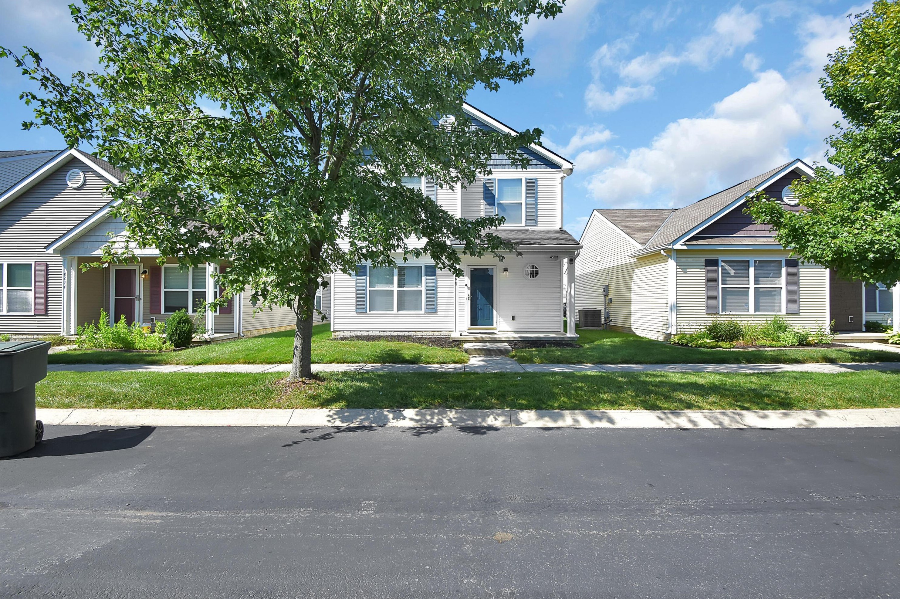 6298 Pompano St, Cnl Wnchstr, OH 43110-9525