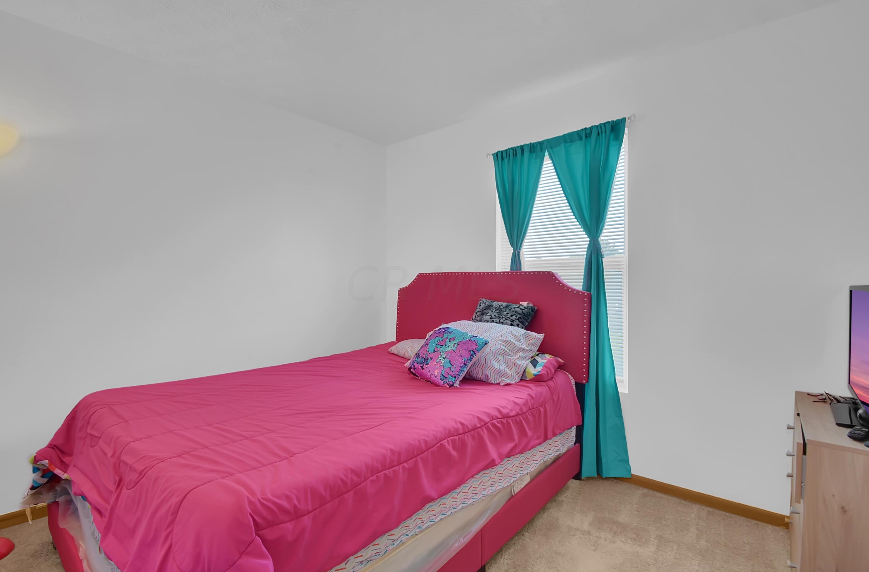 6298 Pompano St, Cnl Wnchstr OH 43110-9525 exterior