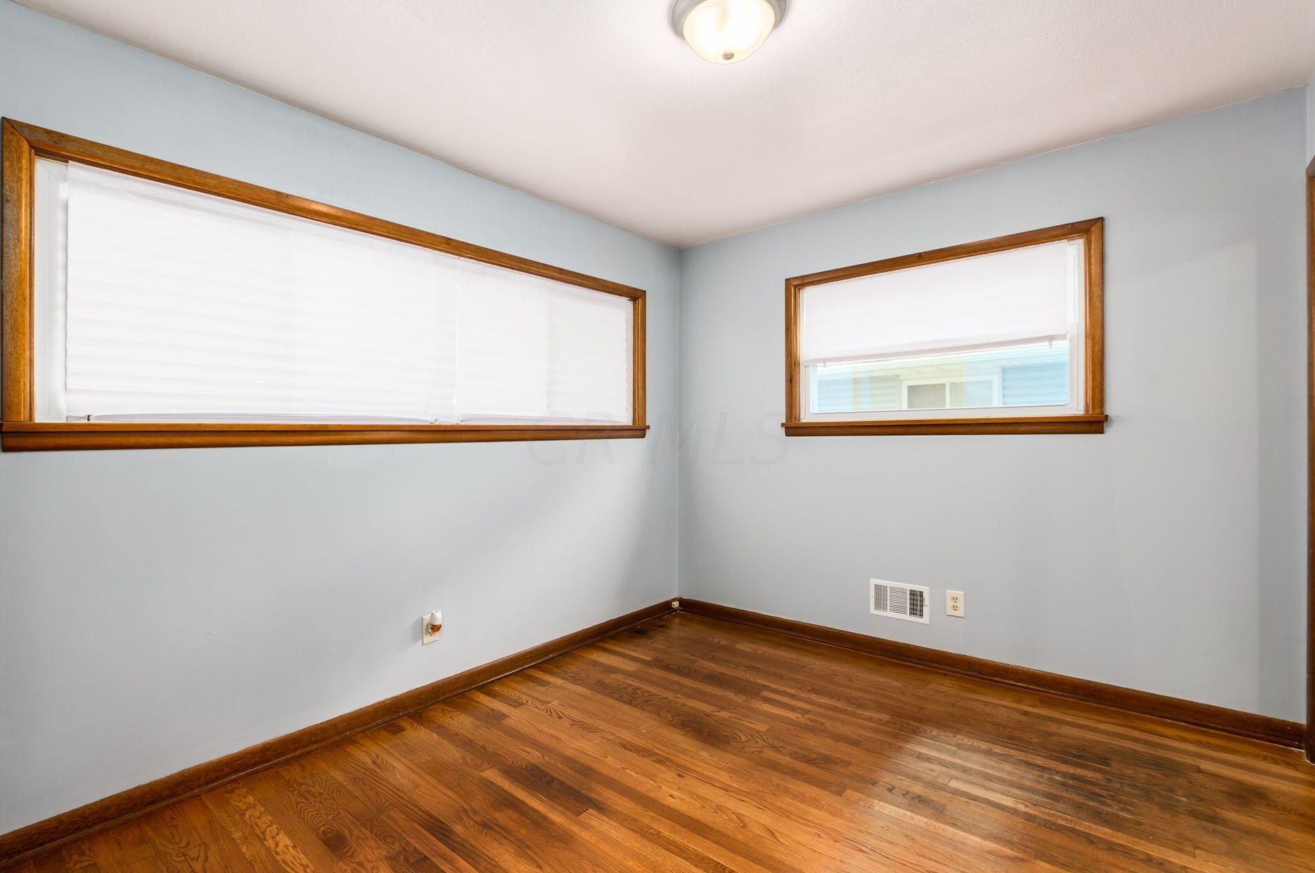 1494 Ave Dr, Columbus OH 43227-3262 exterior