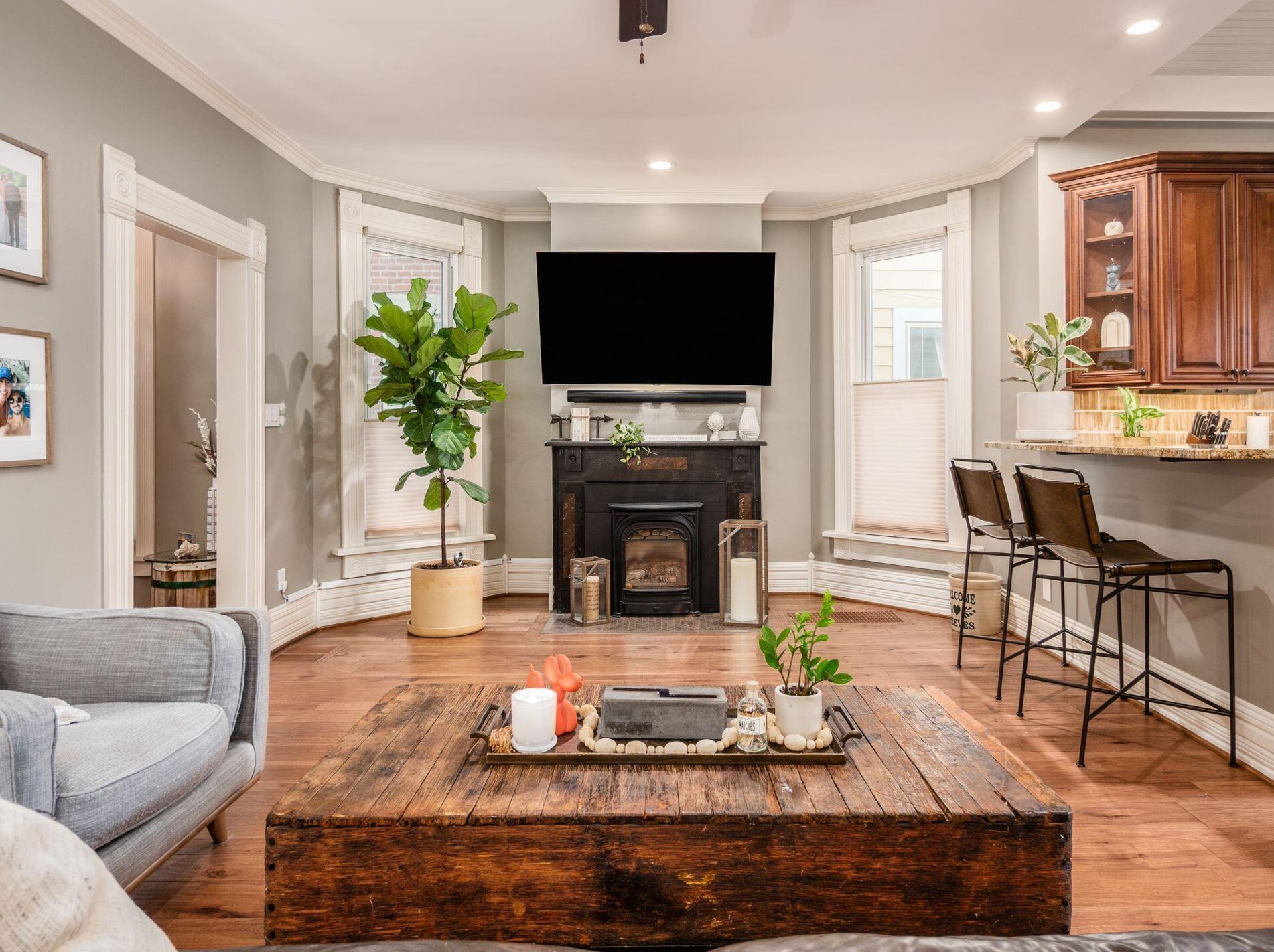 324 Reinhard Ave, Columbus OH  43206-2777 exterior