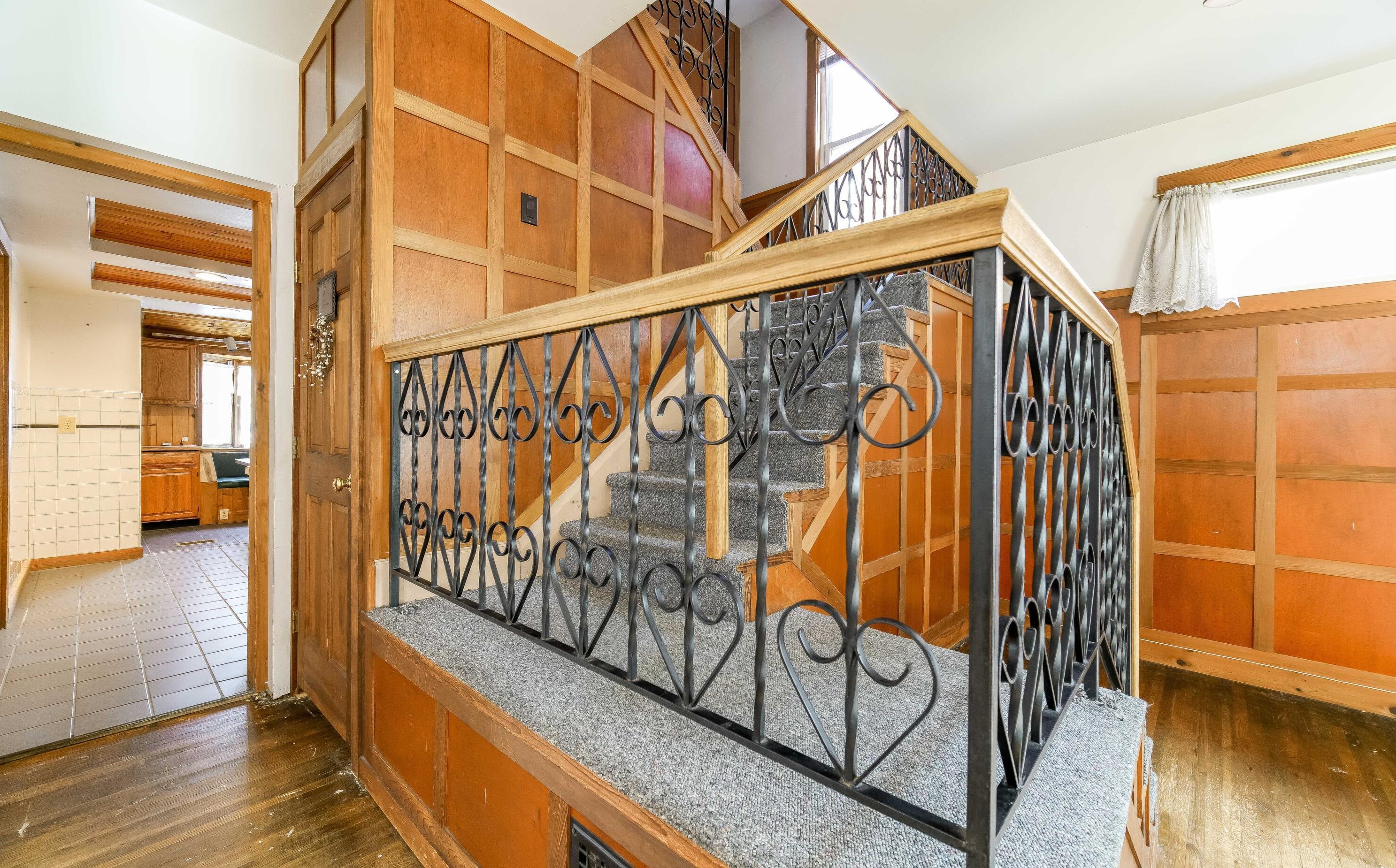 1792 Long St, Columbus OH  43203-2060 exterior