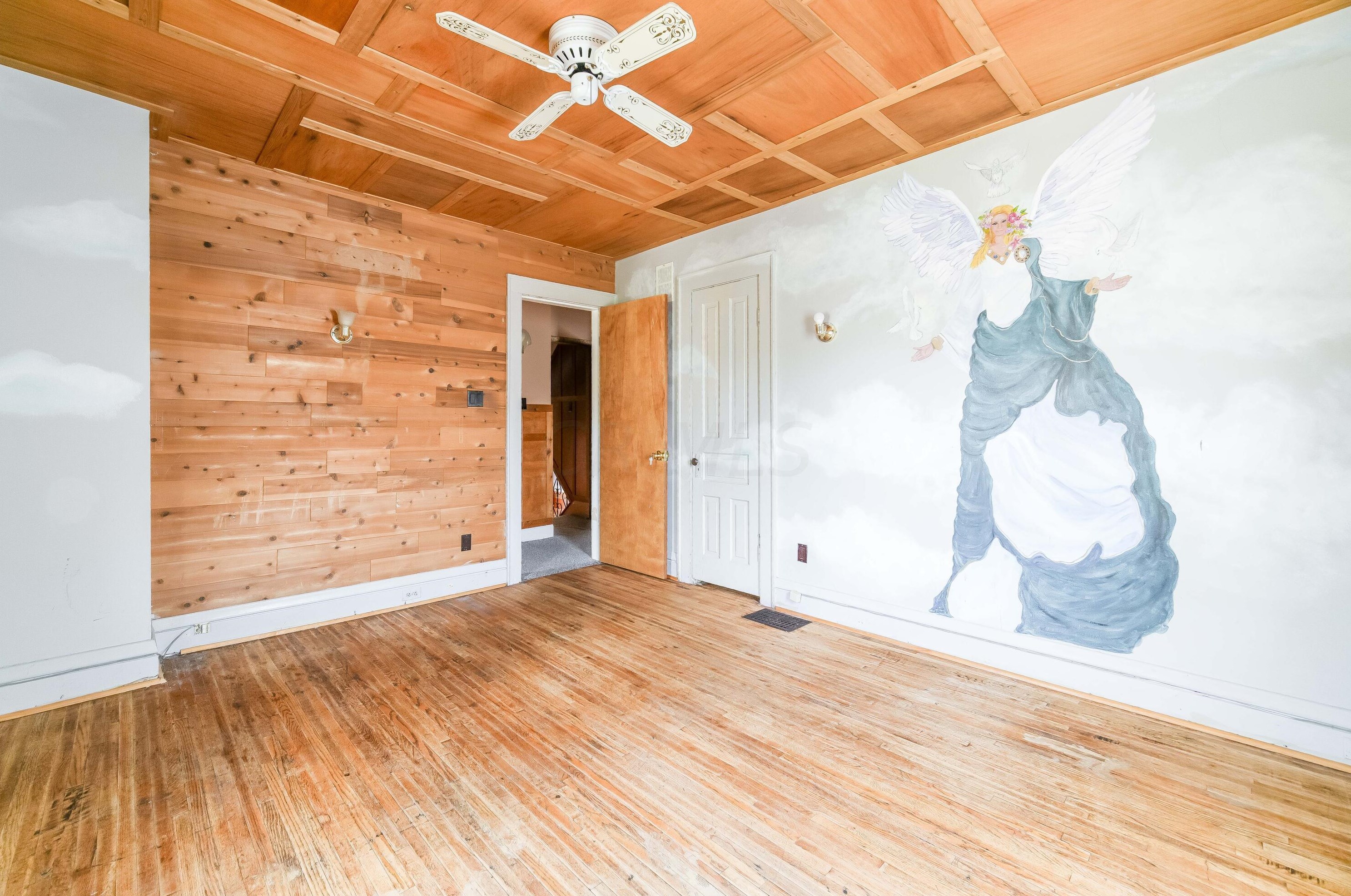 1792 Long St, Columbus OH  43203-2060 exterior