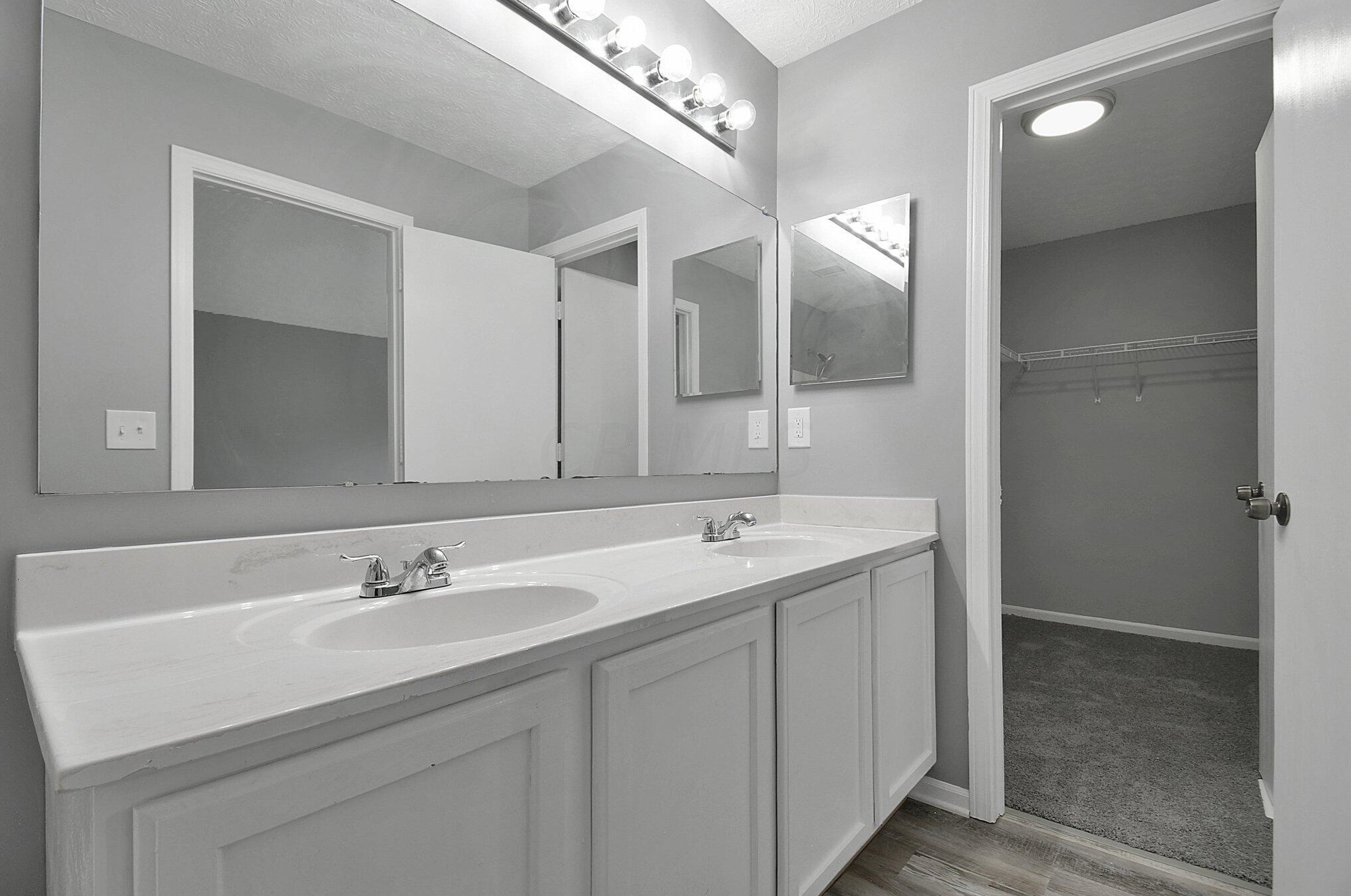 2596 Northwold Rd, Columbus OH 43231-5934 exterior