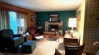 1176 Cambridge Pl, Circleville, OH 43113-9215