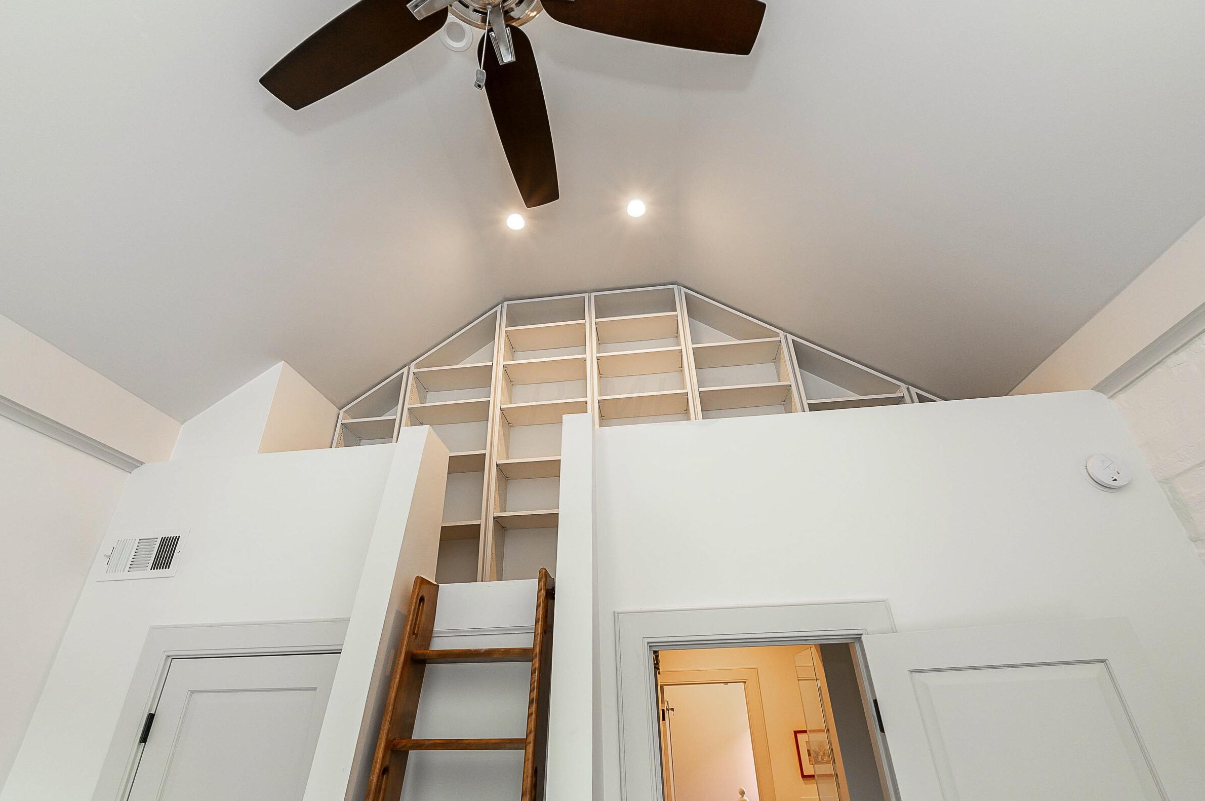 643 5th St, Columbus OH  43206-1268 exterior