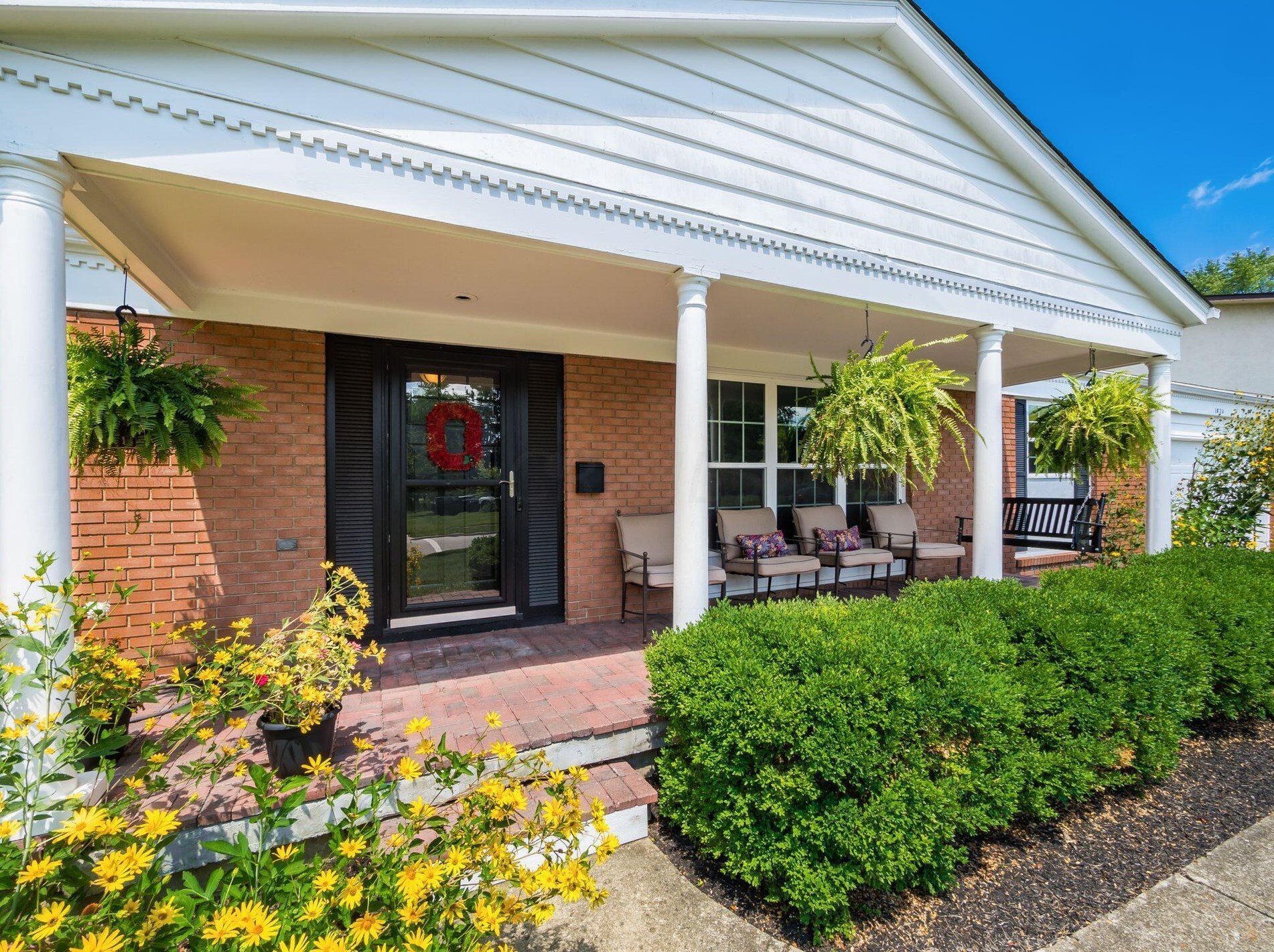 1820 Willow Forge Dr, Columbus, OH 43220-4414