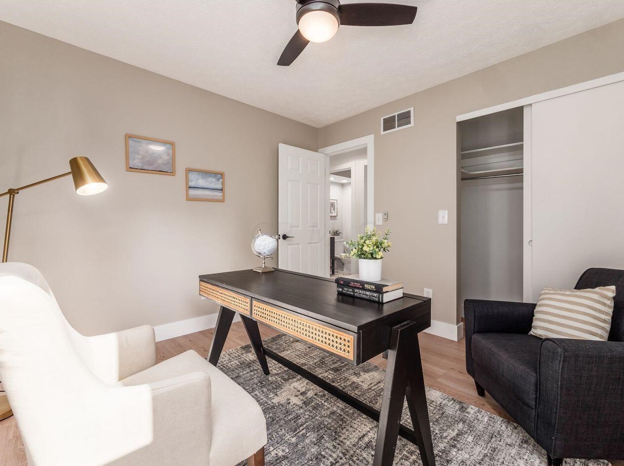 7603 Satterfield Rd, Columbus OH 43235-4552 exterior