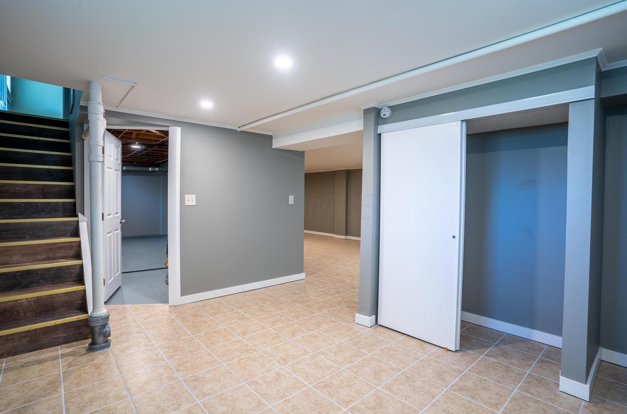 3763 Amwell Rd, Columbus OH 43207-4147 exterior