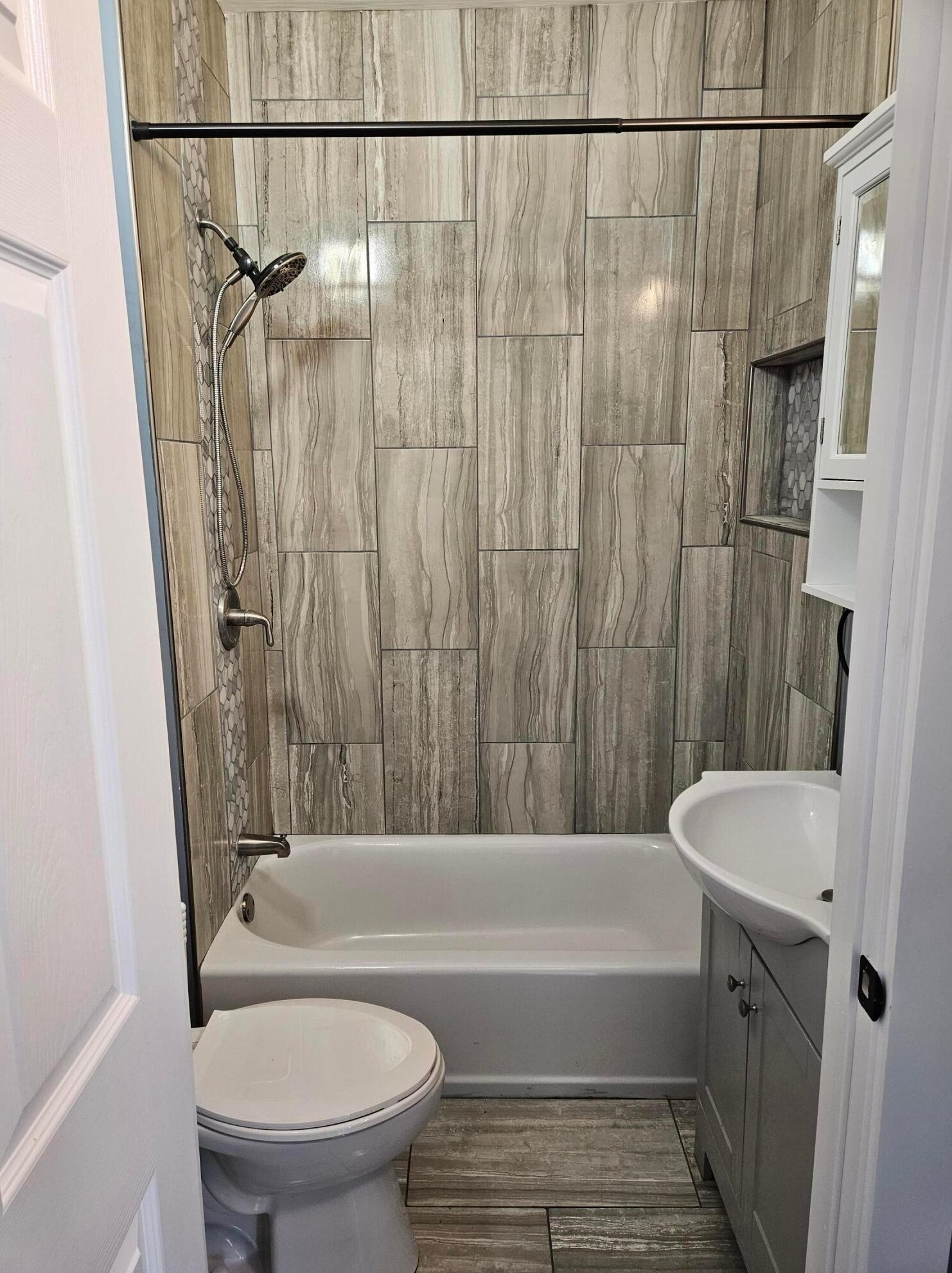 1280 Marquette Dr, Lancaster OH 43130-8881 exterior