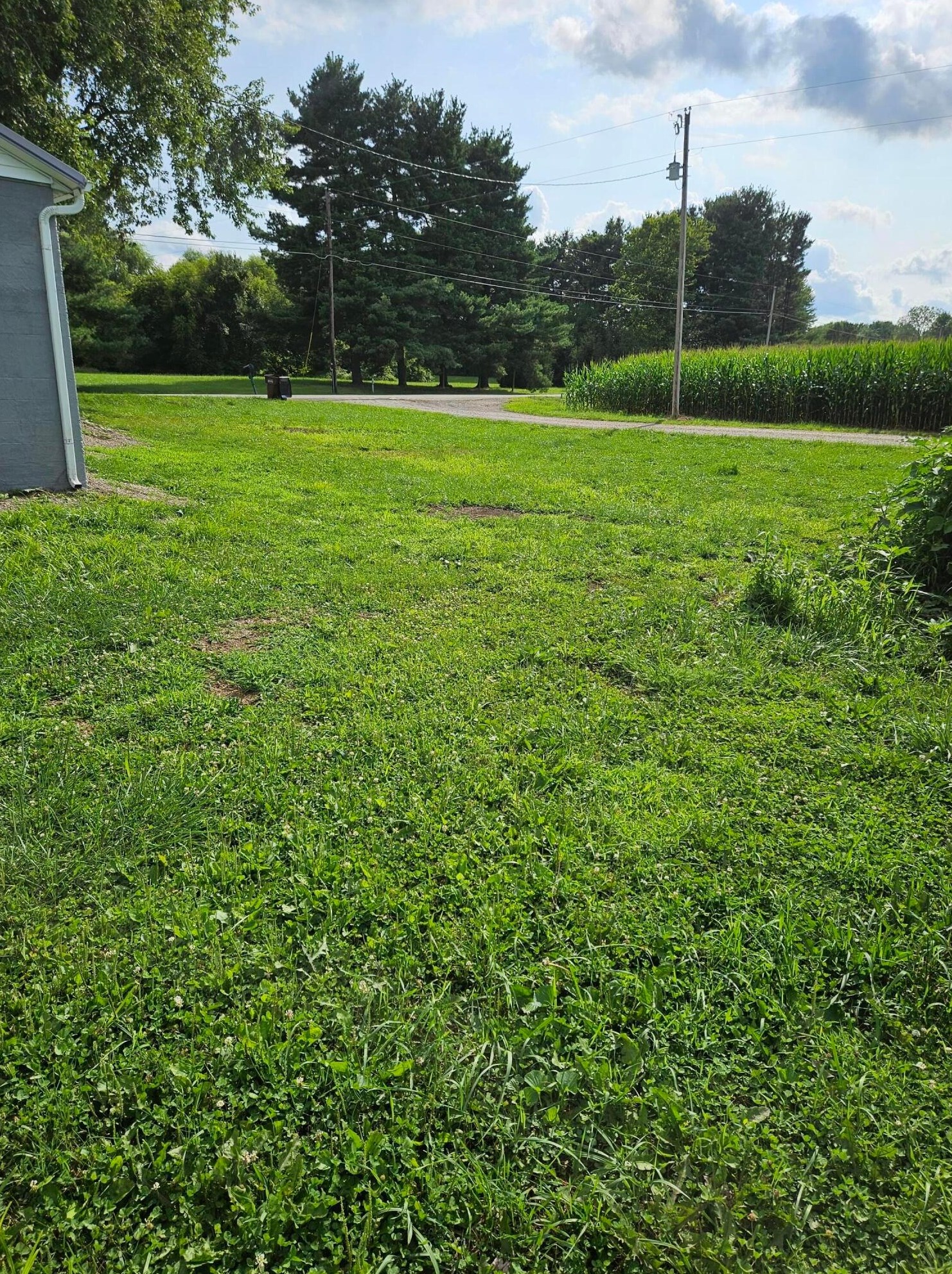 1280 Marquette Dr, Lancaster OH 43130-8881 exterior