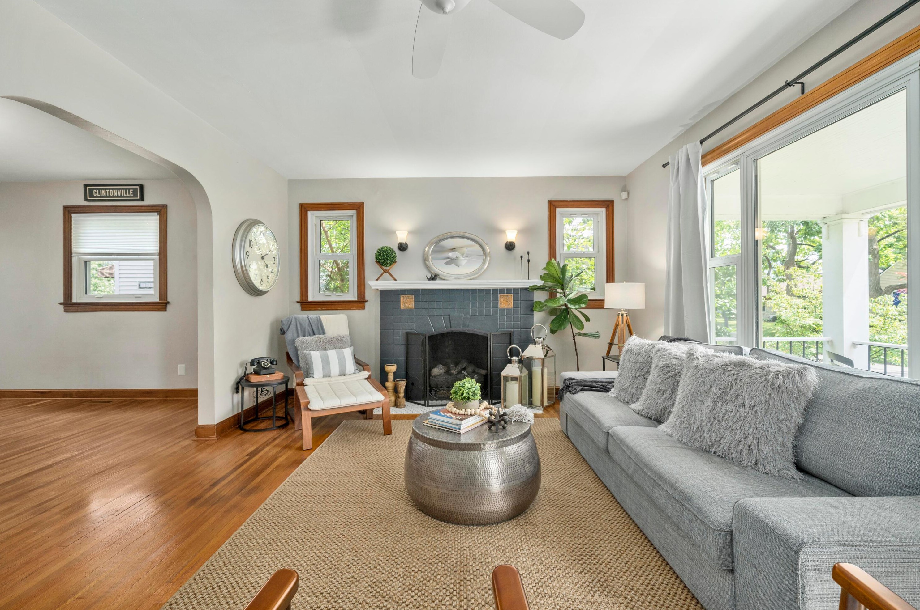 578 Milford Ave, Columbus OH 43202-1313 exterior