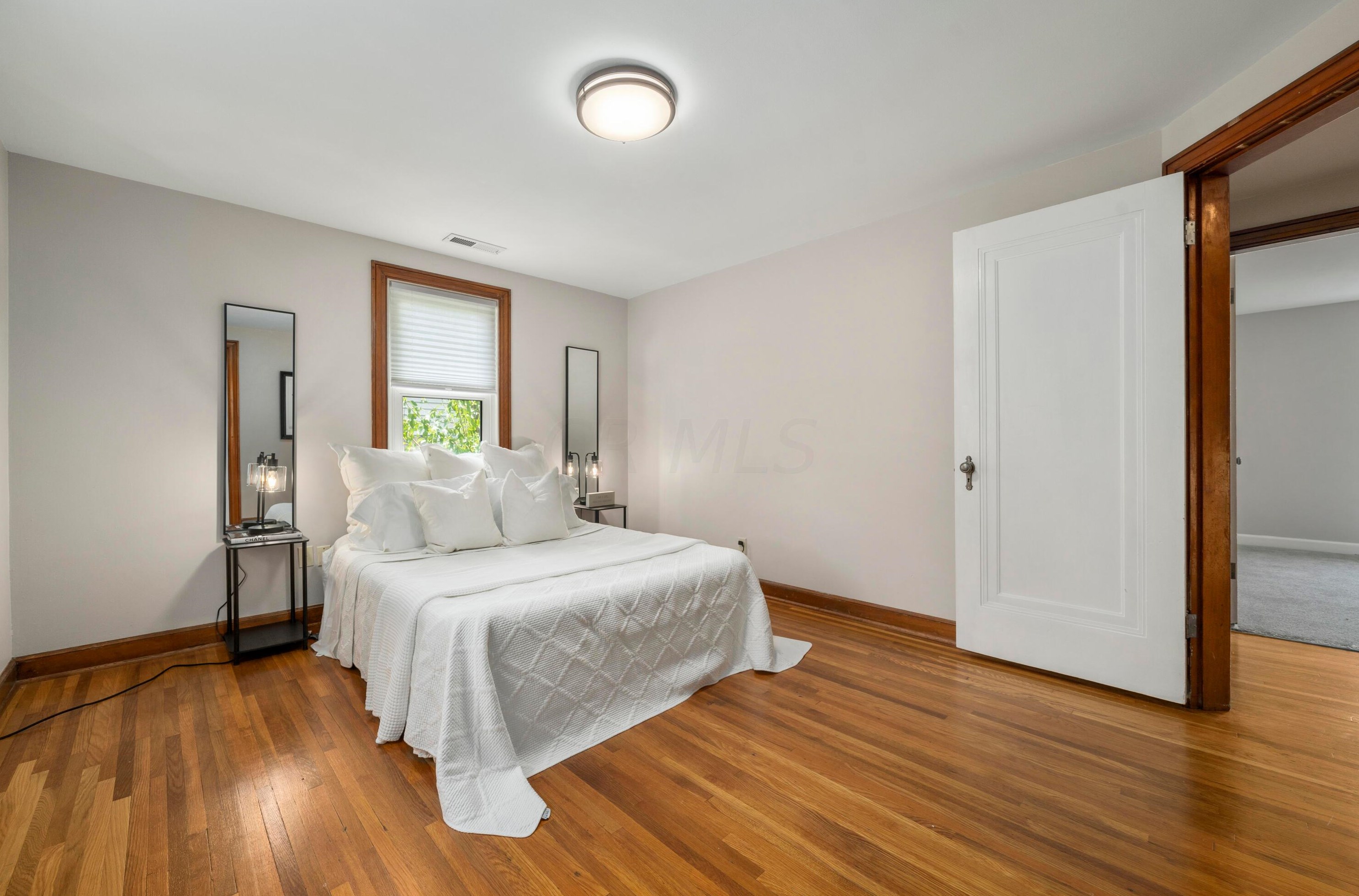 578 Milford Ave, Columbus OH 43202-1313 exterior