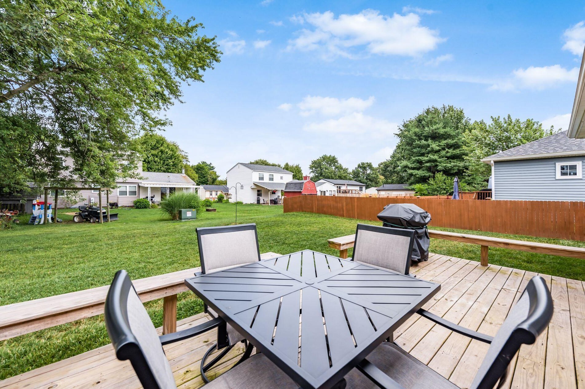 177 Craig Dr, Thornville OH  43076-8036 exterior
