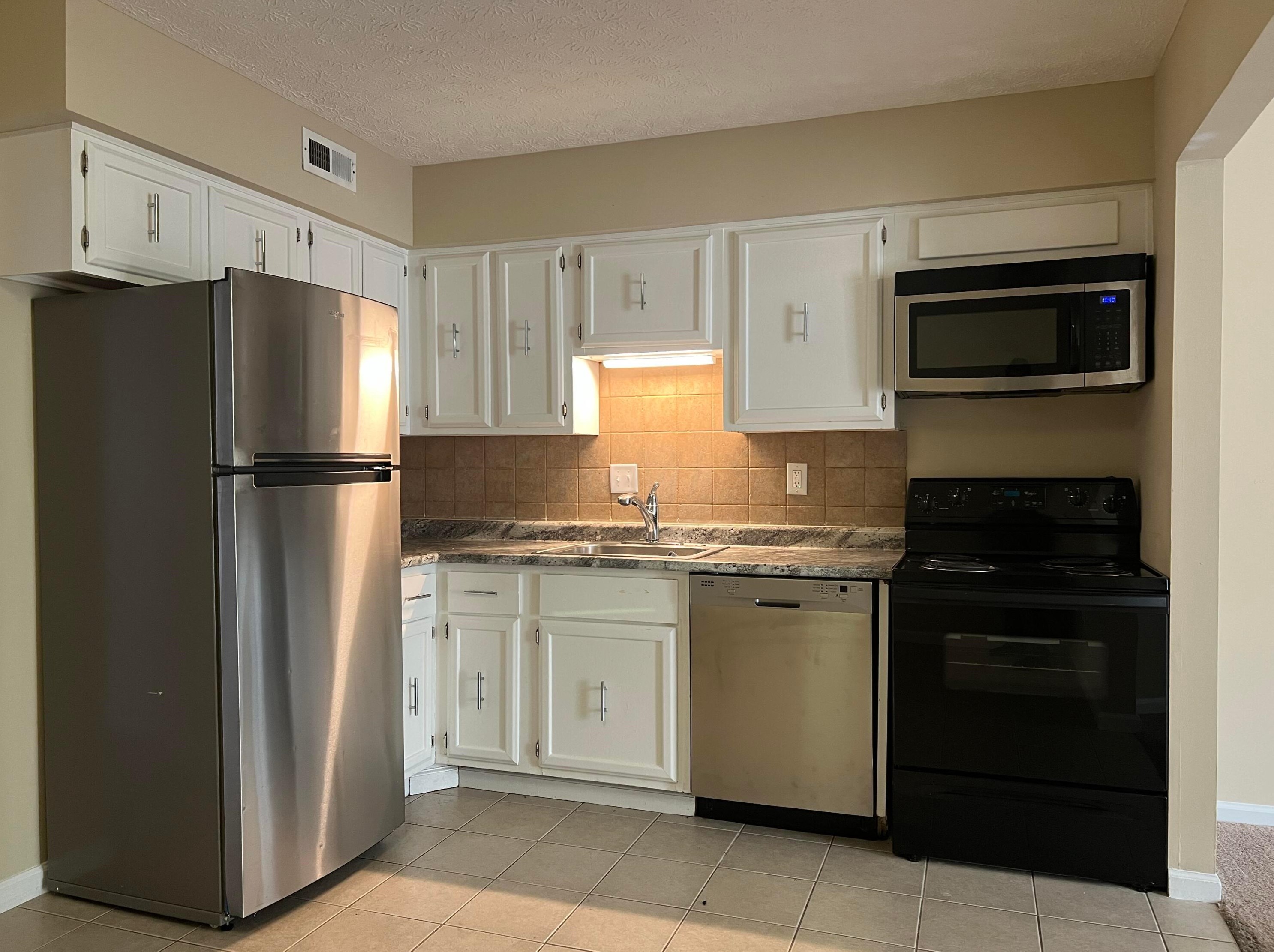 5719 Great Hall Ct, Columbus, OH 43231-7104