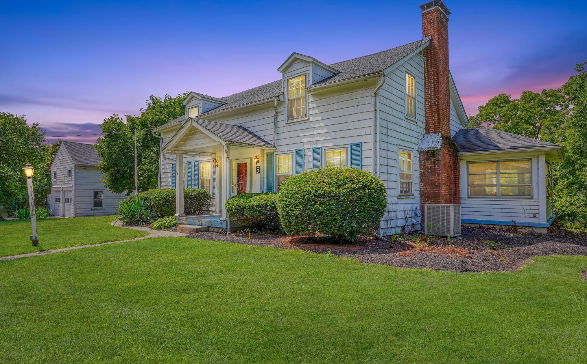 5 West St, Westerville, OH 43081-1415