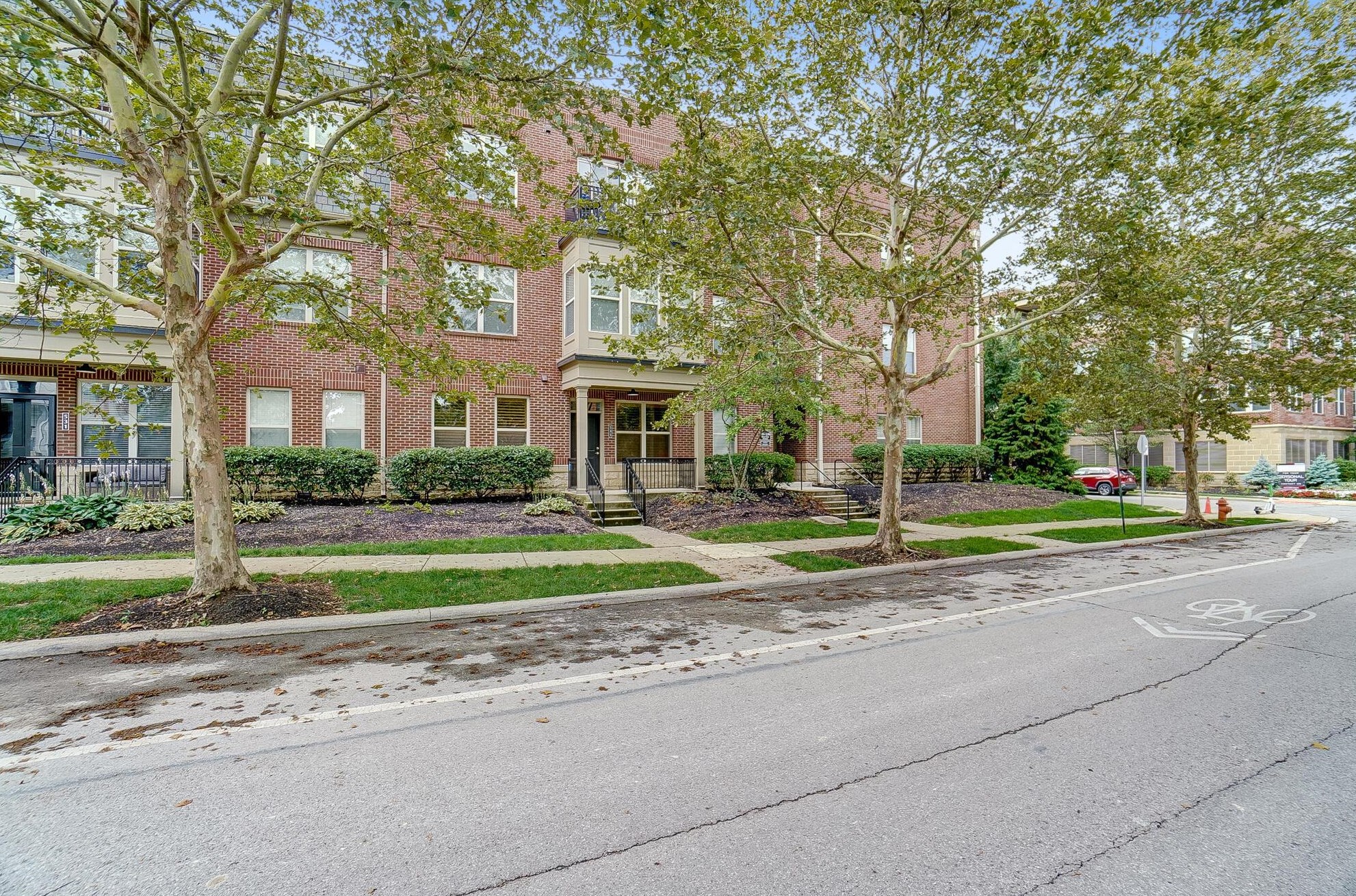 535 W 1st Ave #103, Columbus, OH 43215